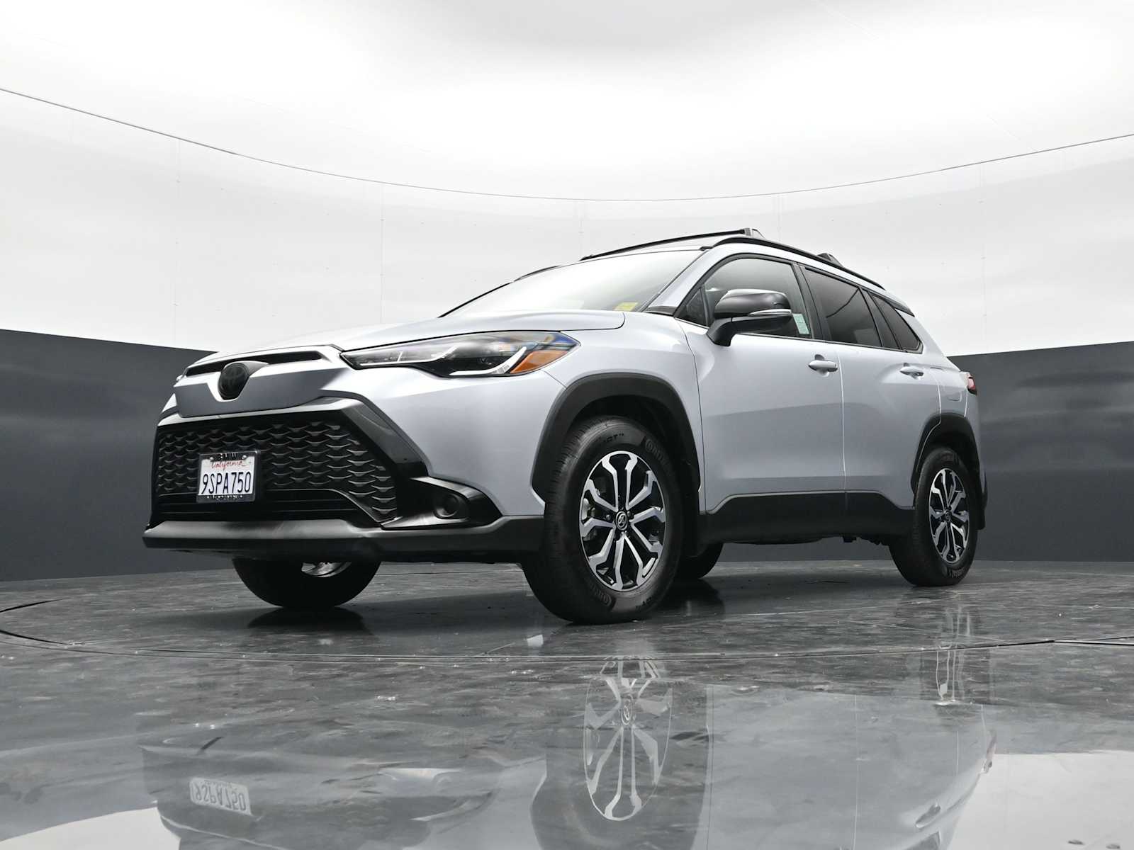 Thumbnail: 2025 Toyota Corolla Cross - 24