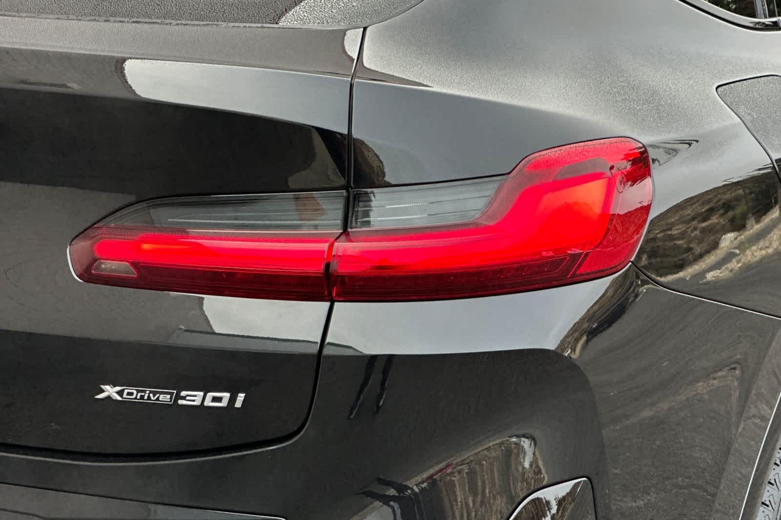 Thumbnail: 2025 BMW X4 - 28