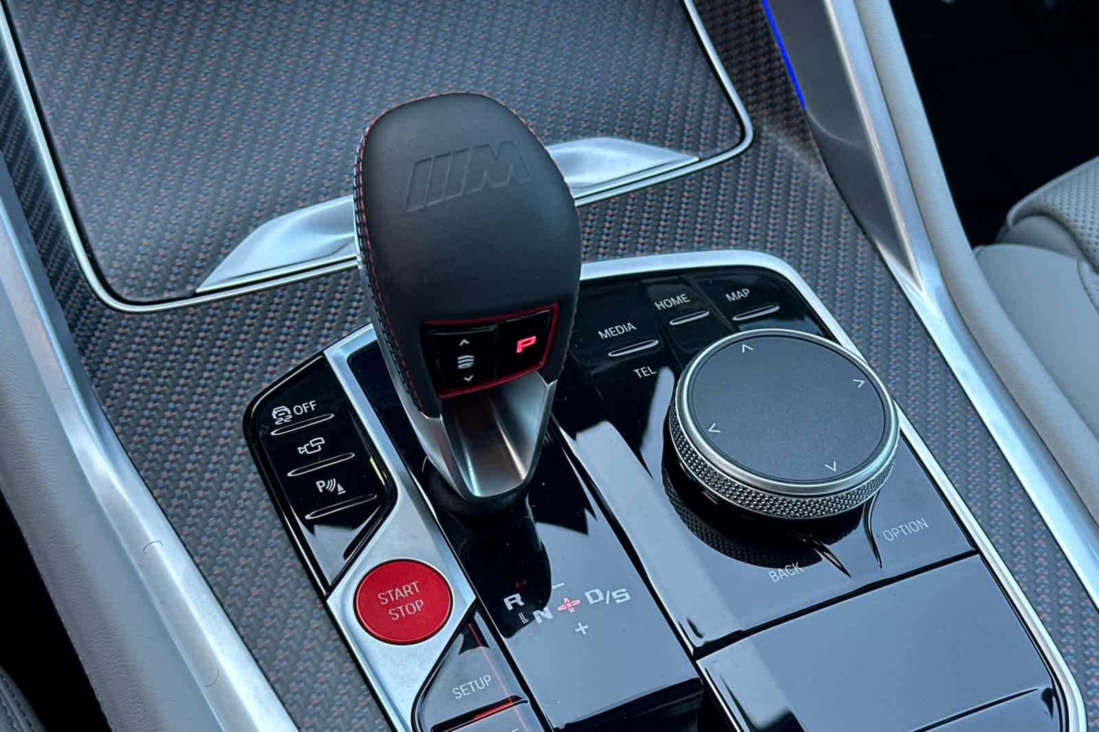 Thumbnail: 2026 BMW XM - 26