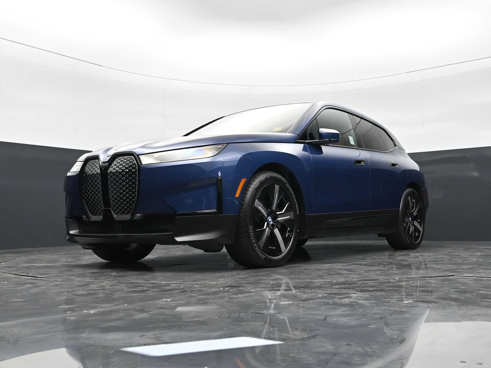 2023 BMW iX Base - Photo 25