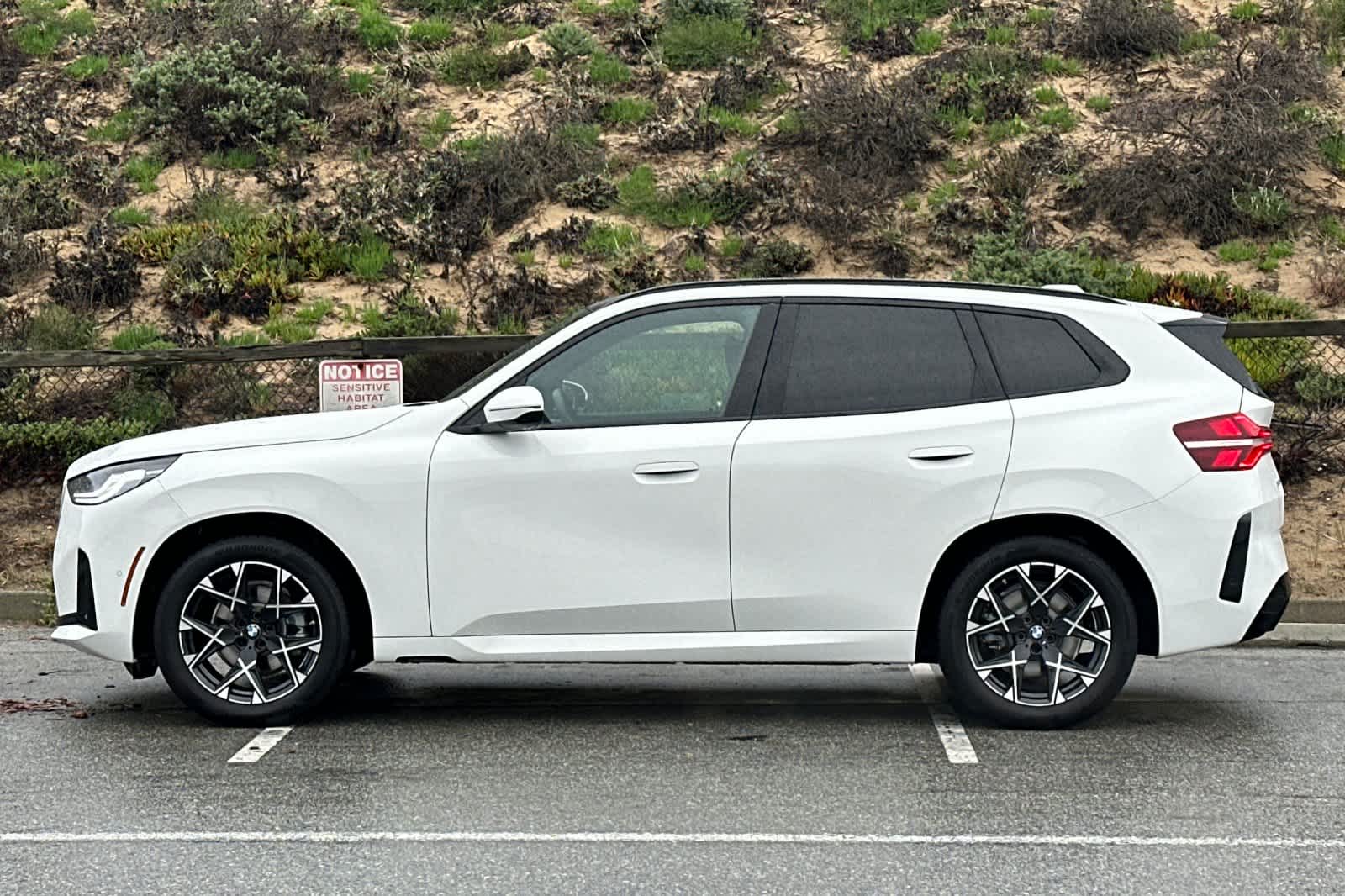 Thumbnail: 2025 BMW X3 - 9