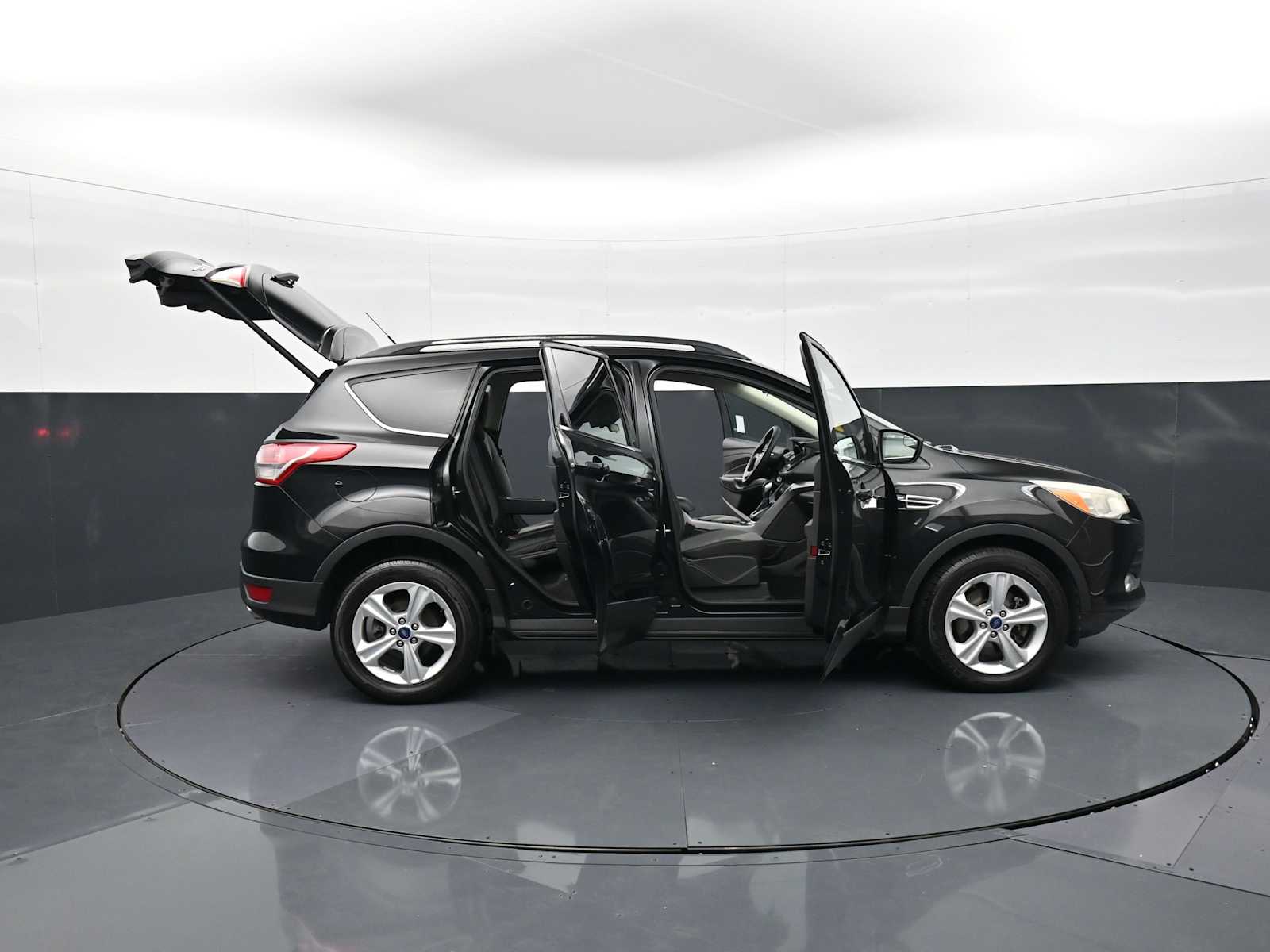 Thumbnail: 2014 Ford Escape - 34