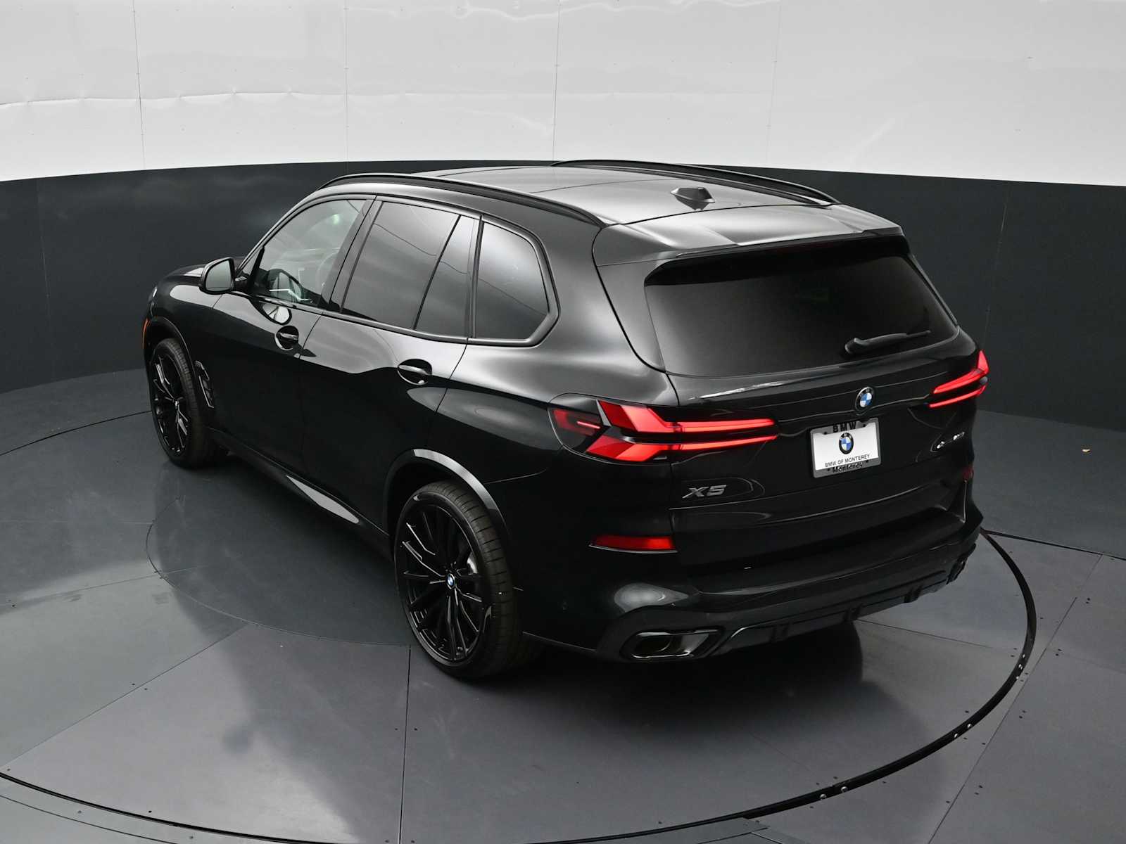 Thumbnail: 2026 BMW X5 - 23