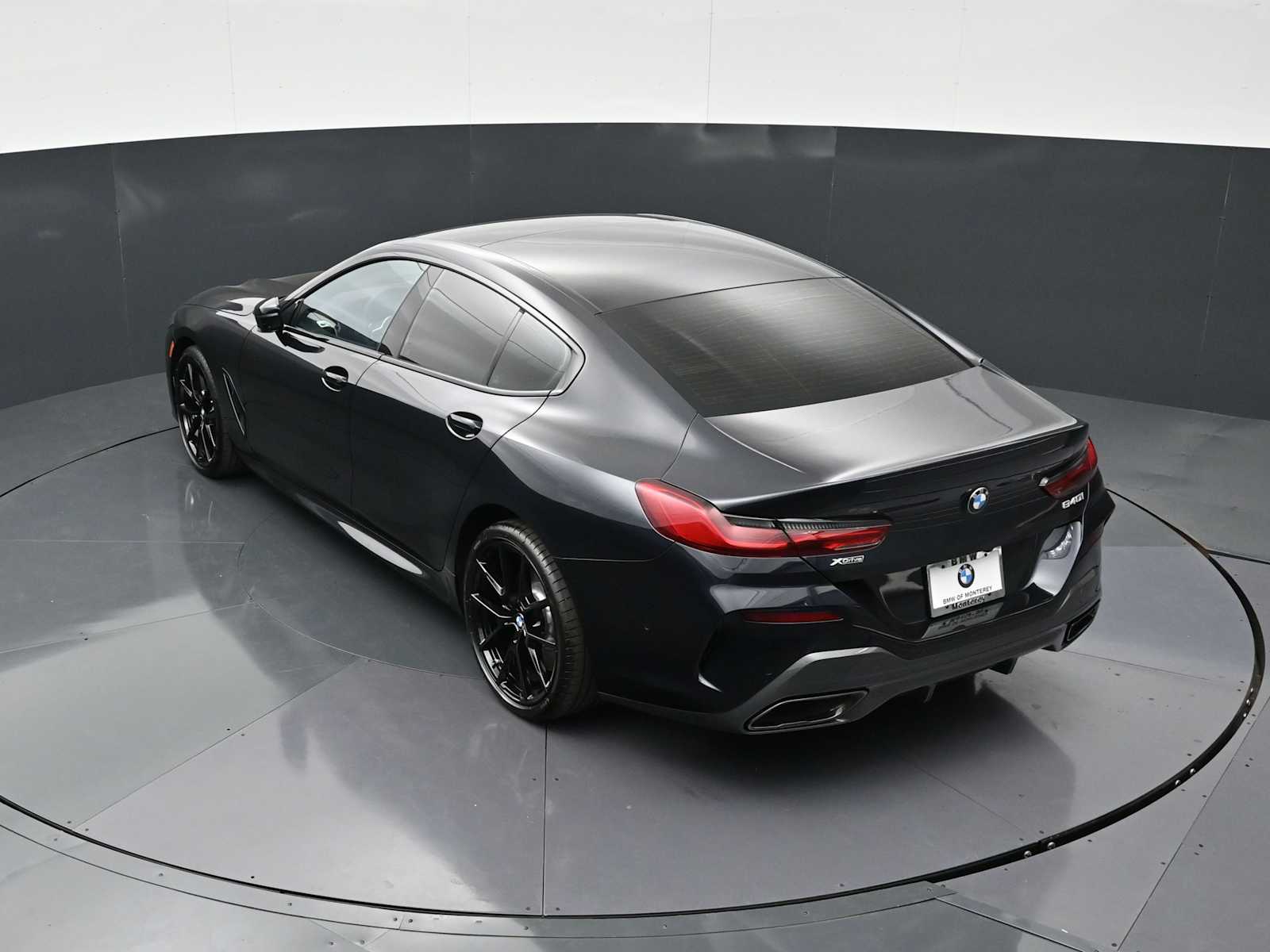 2026 BMW 8 Series 840i - Photo 21