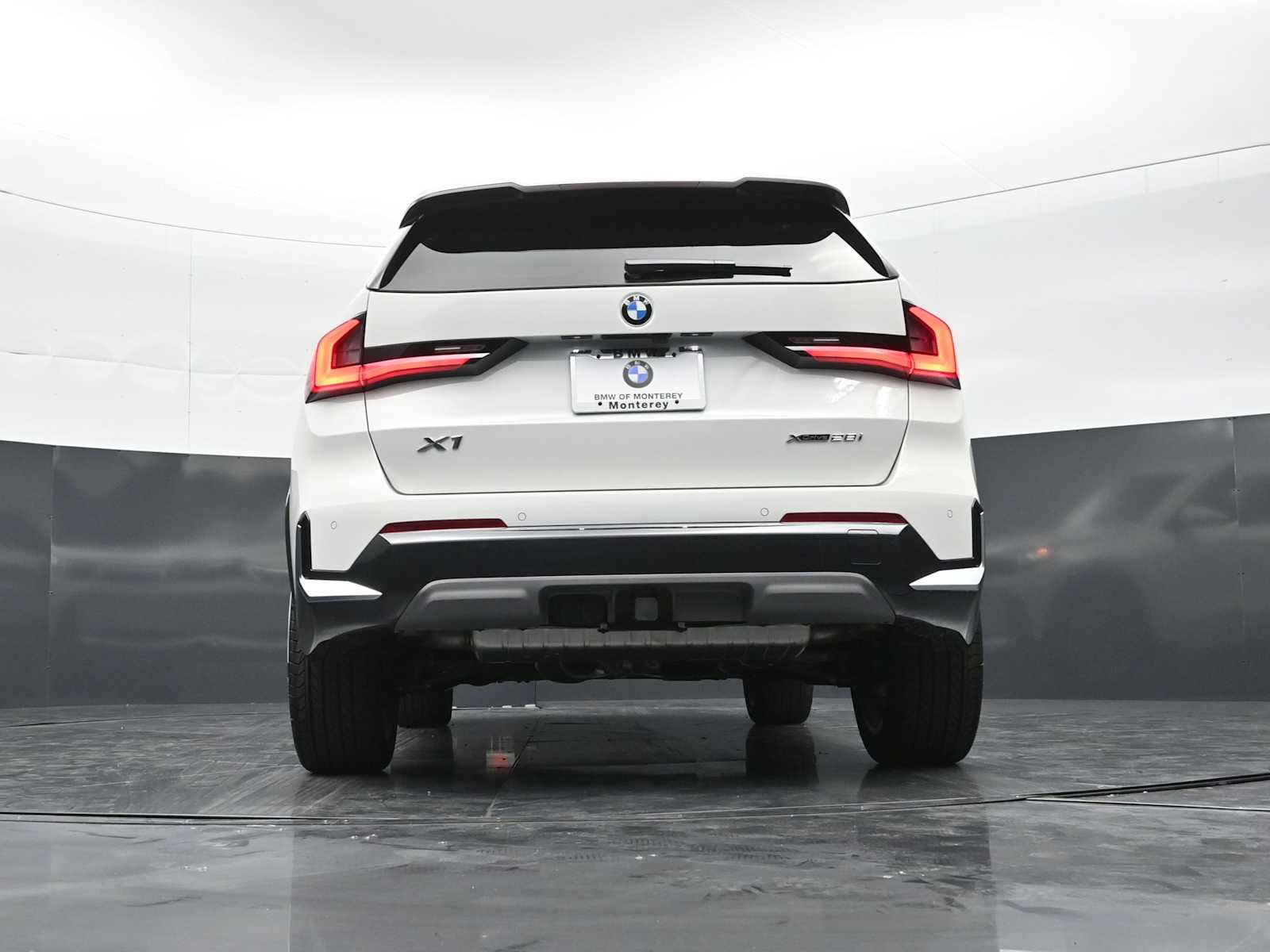 Thumbnail: 2026 BMW X1 - 30