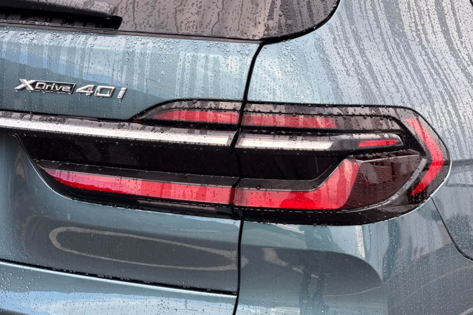 Thumbnail: 2026 BMW X7 - 33