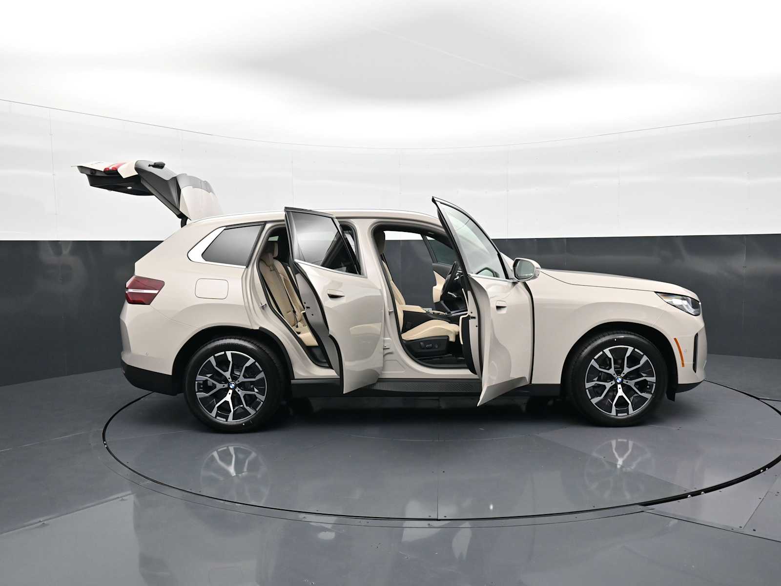 Thumbnail: 2026 BMW X3 - 35