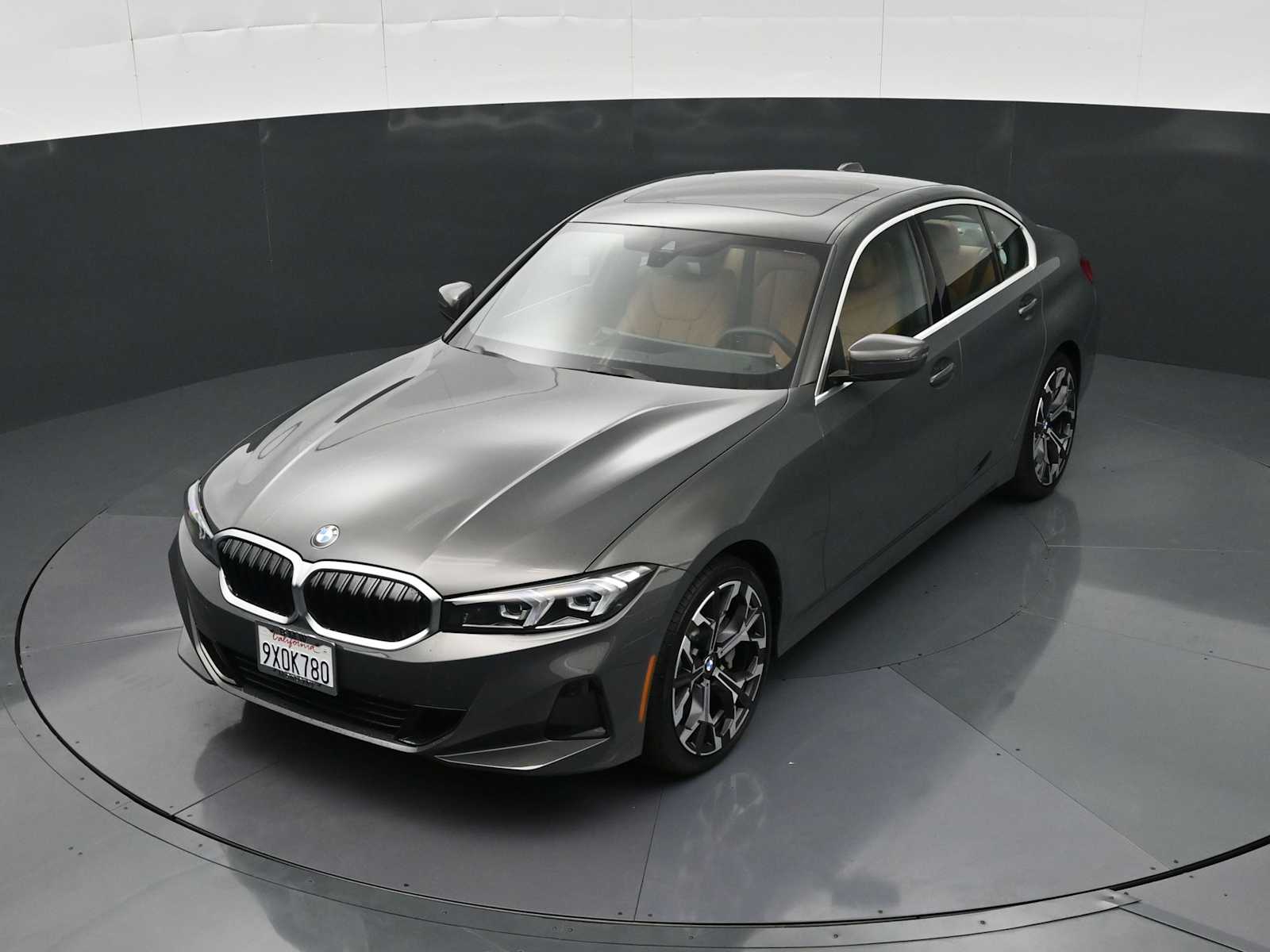 2026 BMW 3 Series 330i - Photo 31