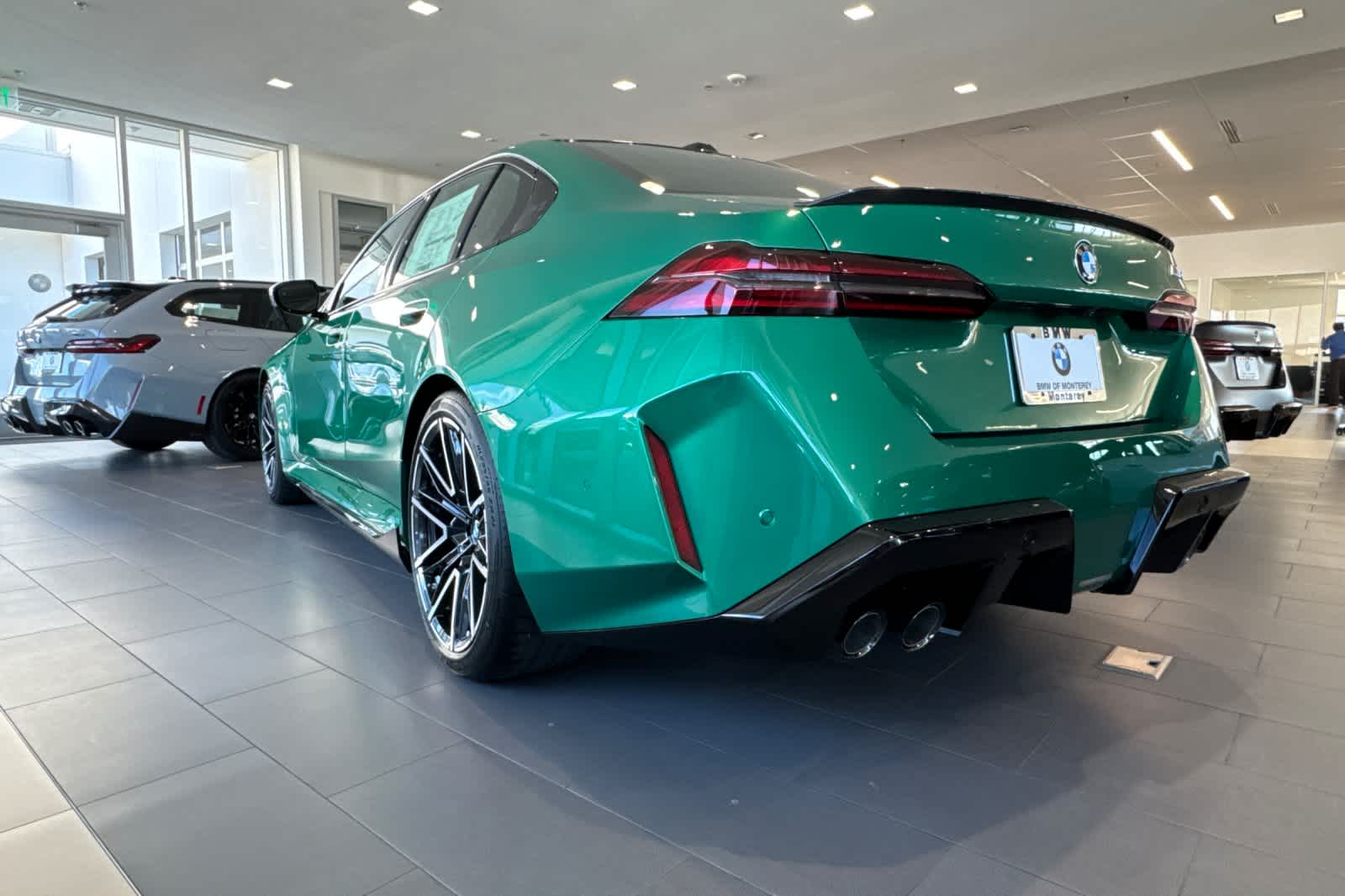 Thumbnail: 2026 BMW M5 - 6