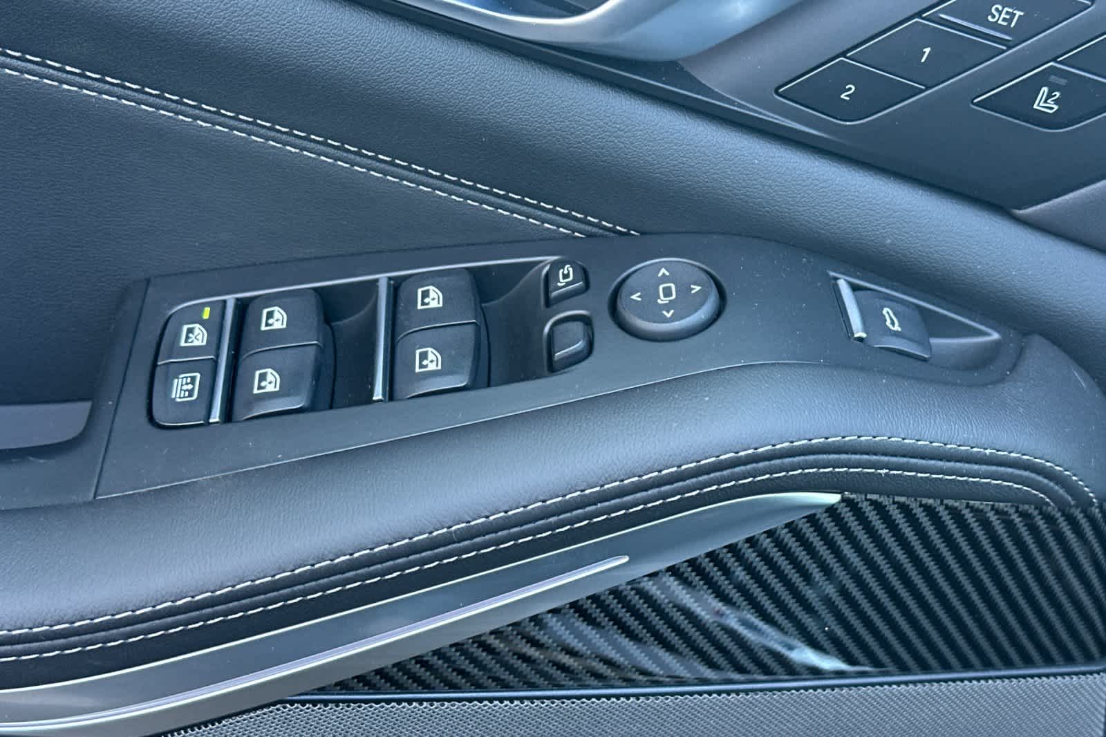 Thumbnail: 2026 BMW X7 - 14