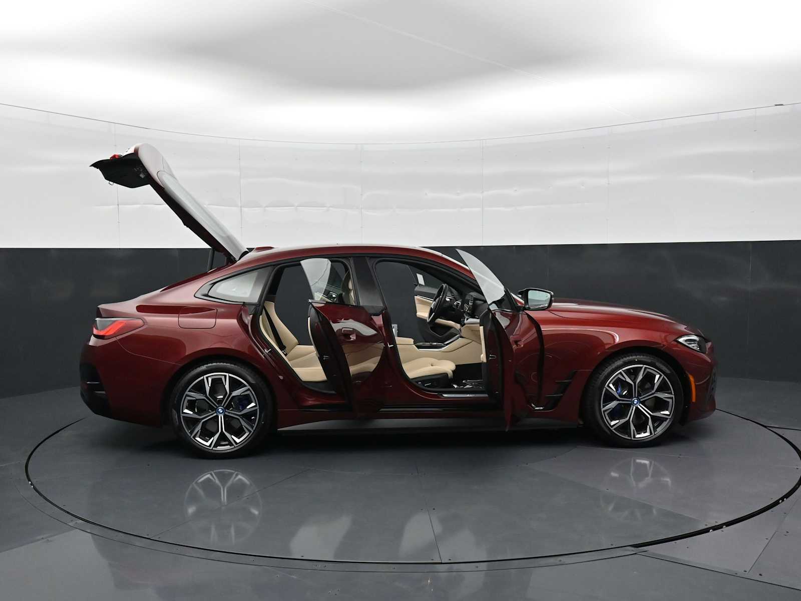 2024 BMW i4 M50 - Photo 43