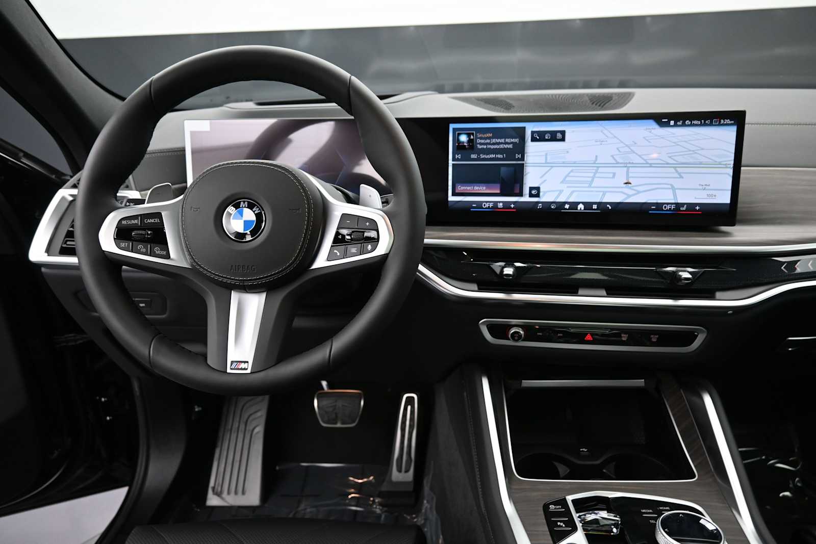 Thumbnail: 2026 BMW X6 - 14