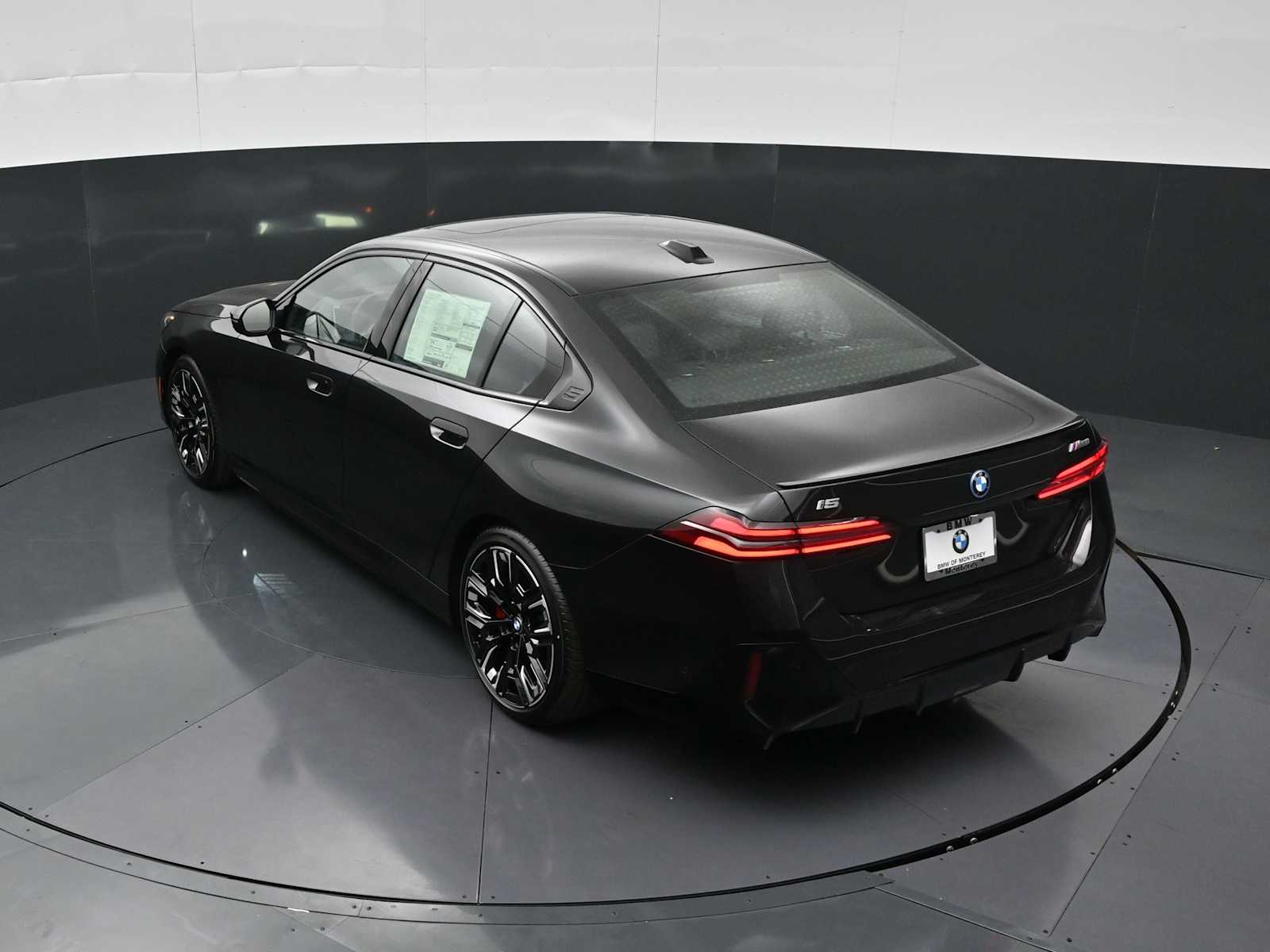 Thumbnail: 2026 BMW i5 - 23