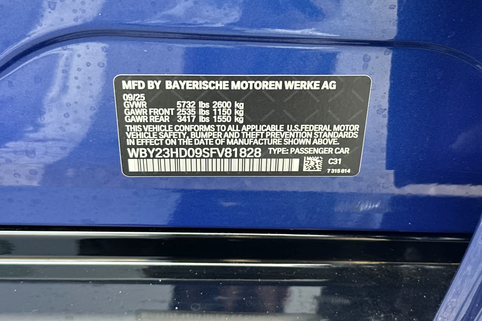 Thumbnail: 2025 BMW i4 - 35