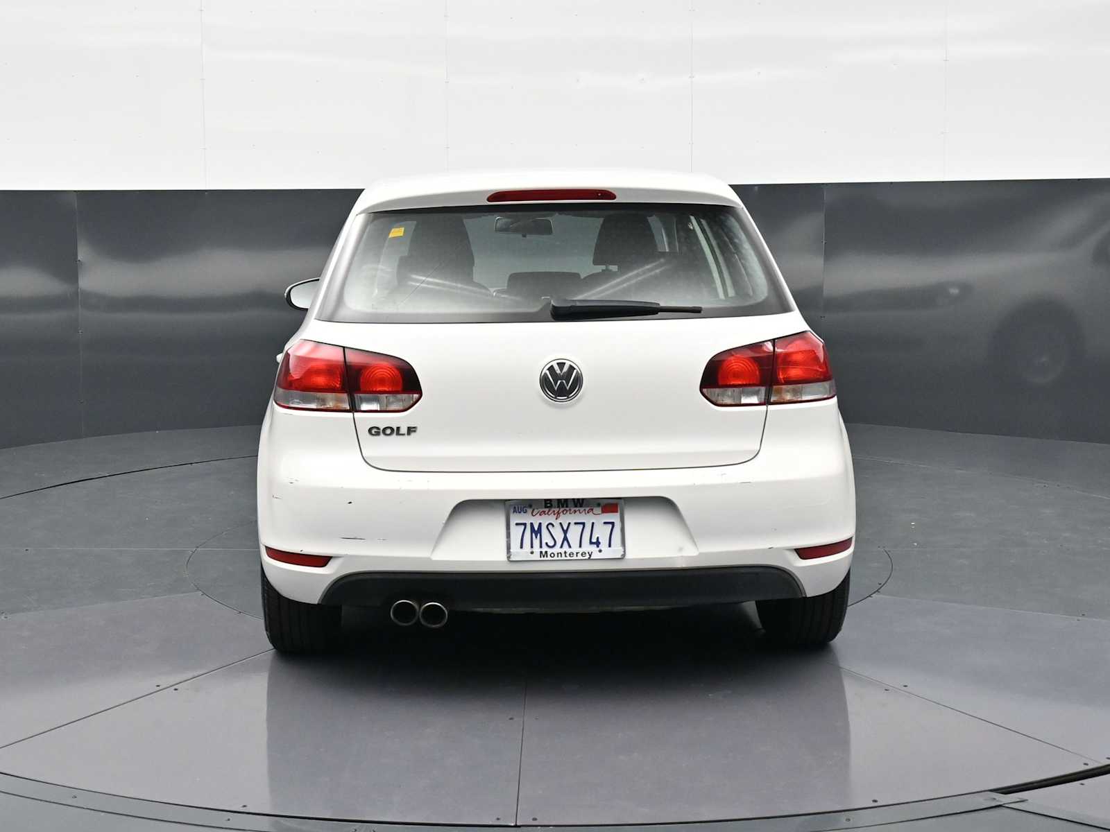 Thumbnail: 2010 Volkswagen Golf - 6
