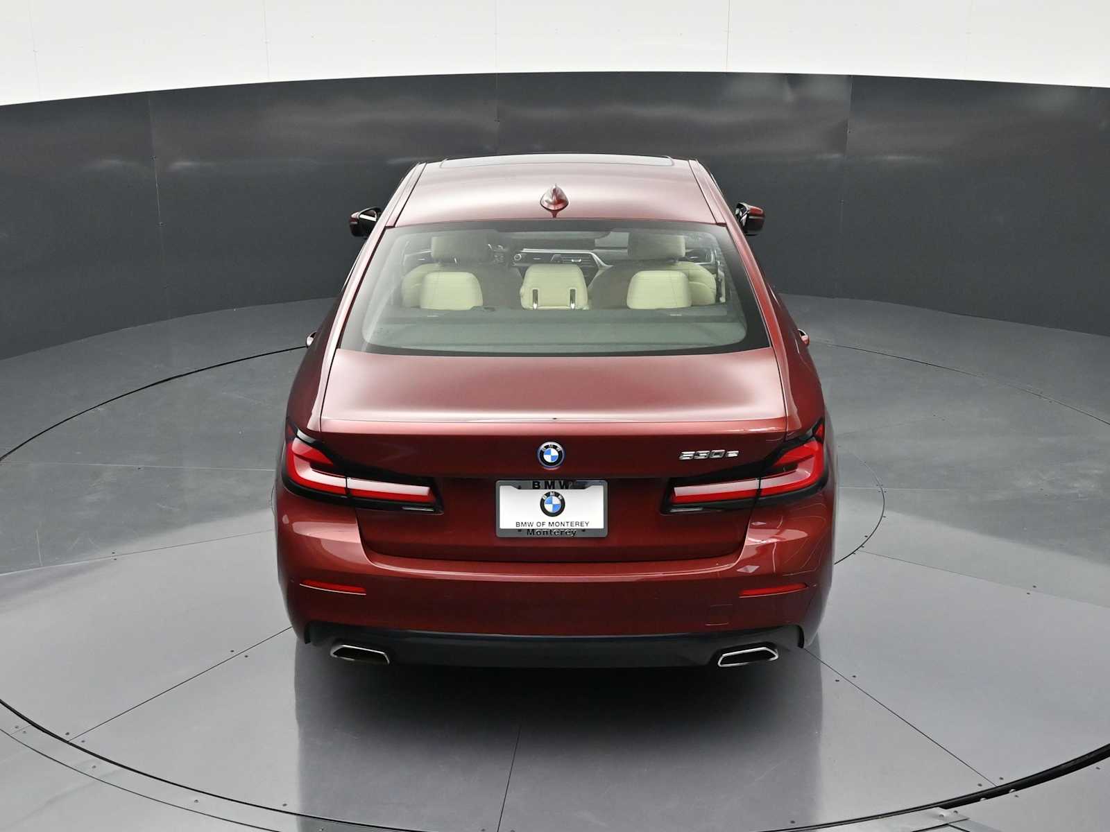 Thumbnail: 2023 BMW 5 Series - 20