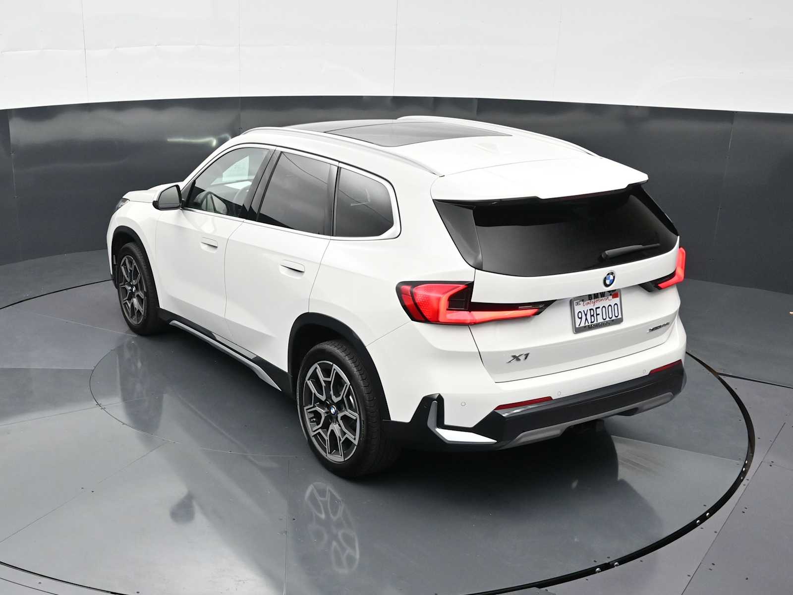 2026 BMW X1 28i - Photo 23