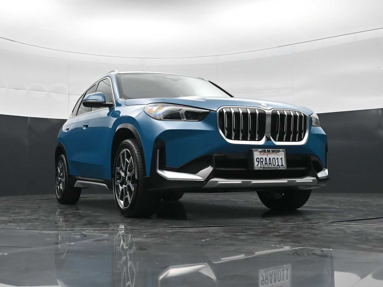 2025 BMW X1 28i - Photo 27