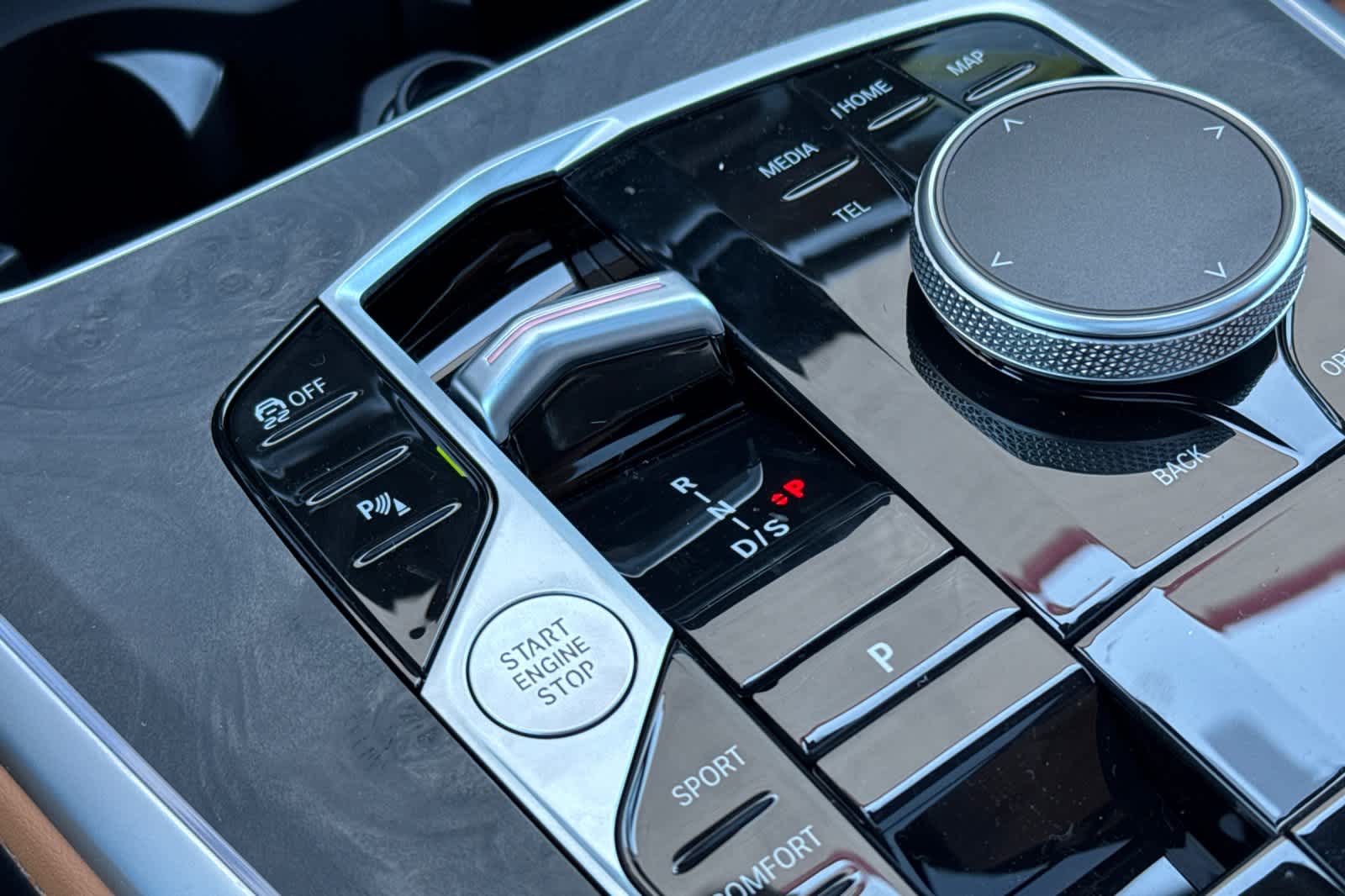 Thumbnail: 2026 BMW X5 - 26