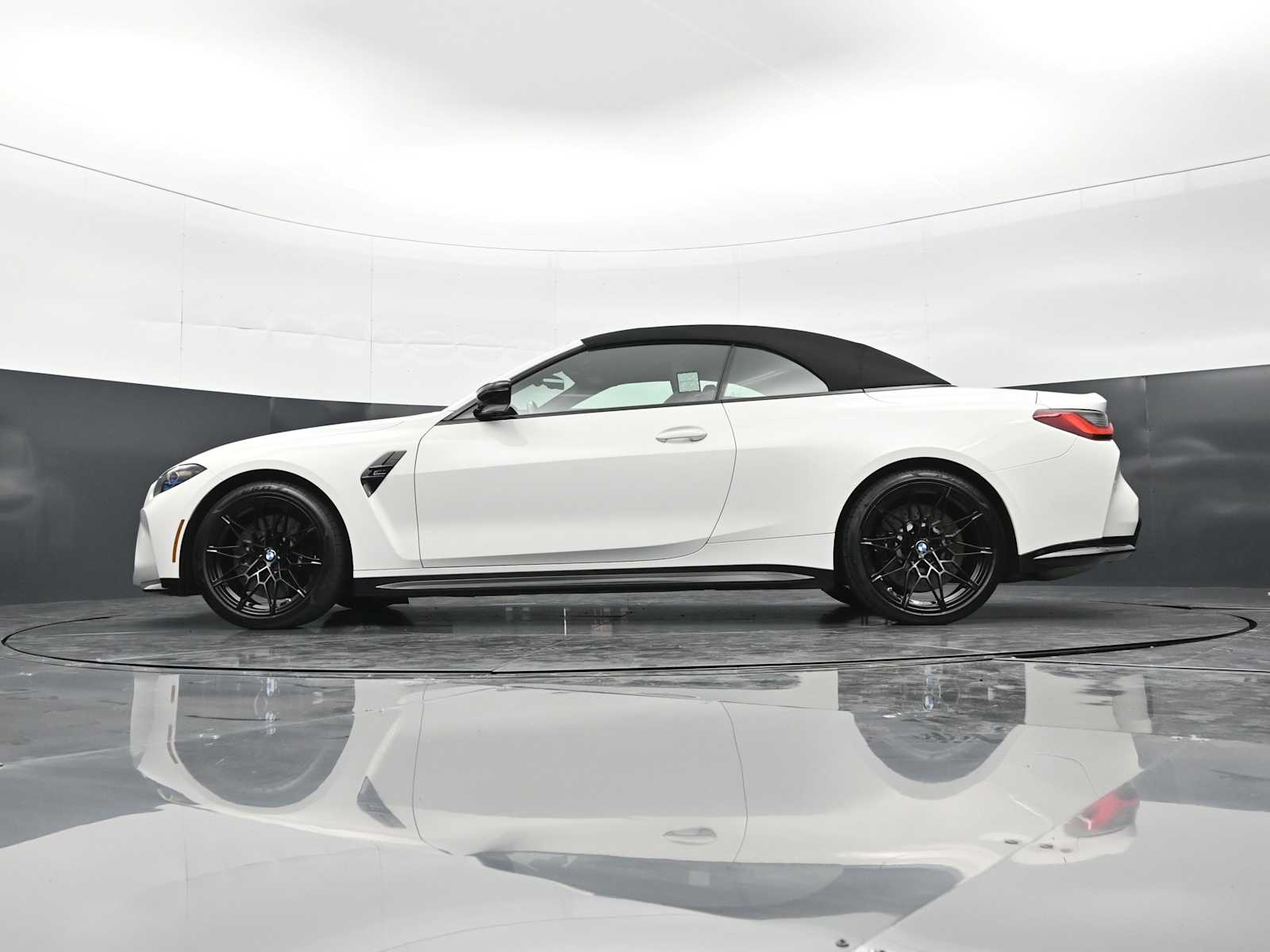 Thumbnail: 2022 BMW M4 - 33