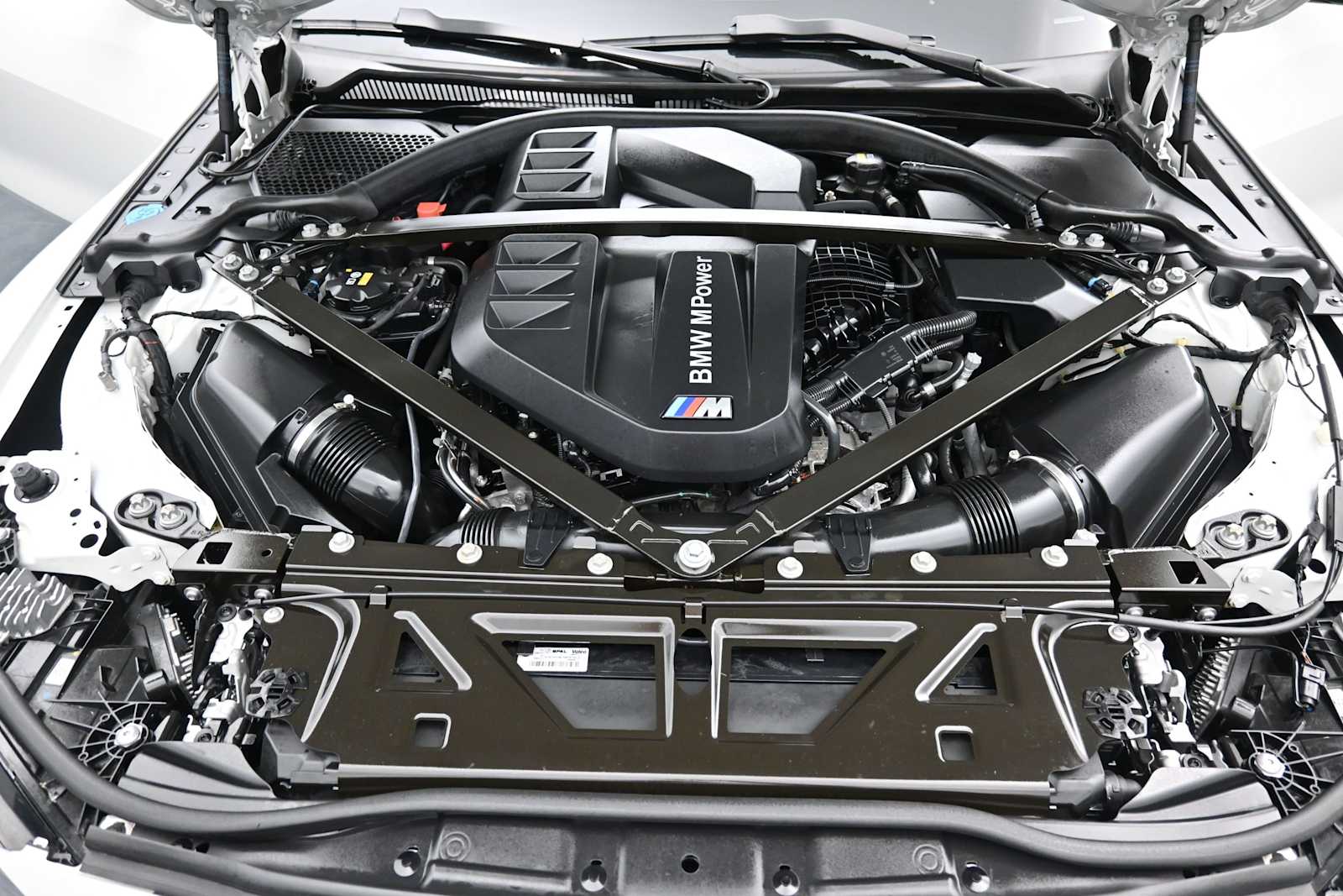Thumbnail: 2022 BMW M4 - 17