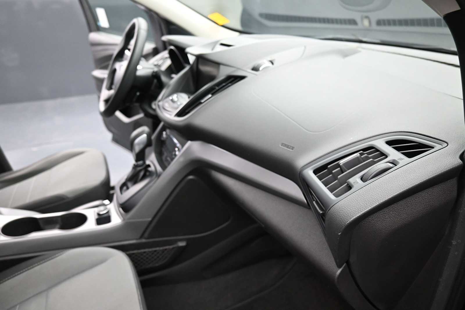 Thumbnail: 2014 Ford Escape - 15