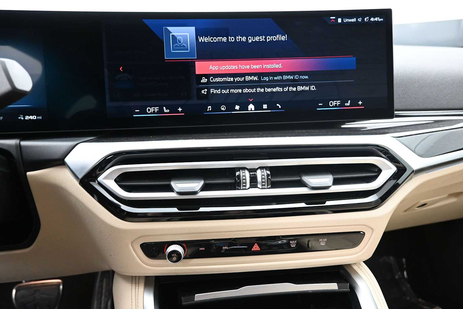 2024 BMW i4 M50 - Photo 15
