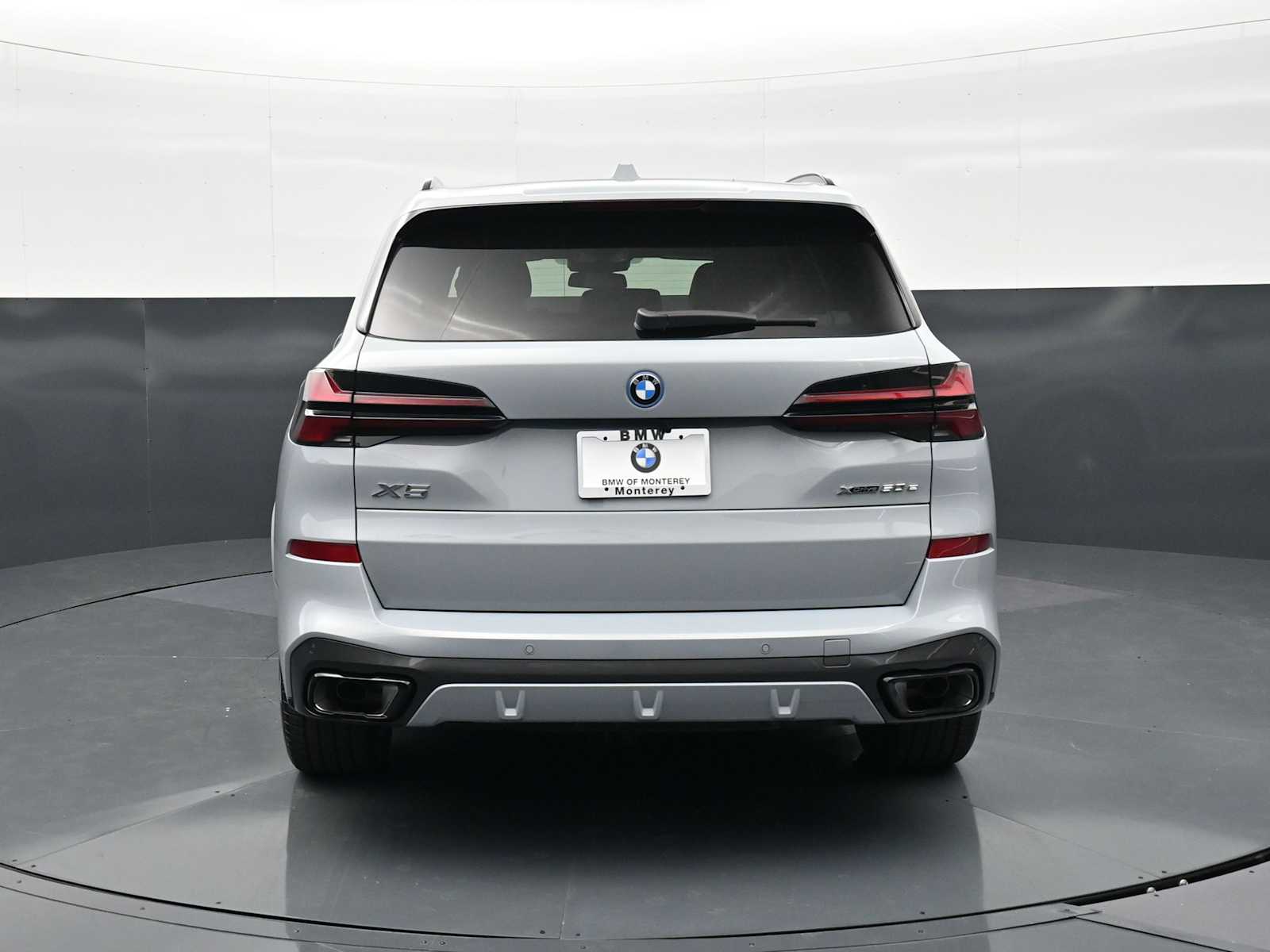 Thumbnail: 2026 BMW X5 - 6