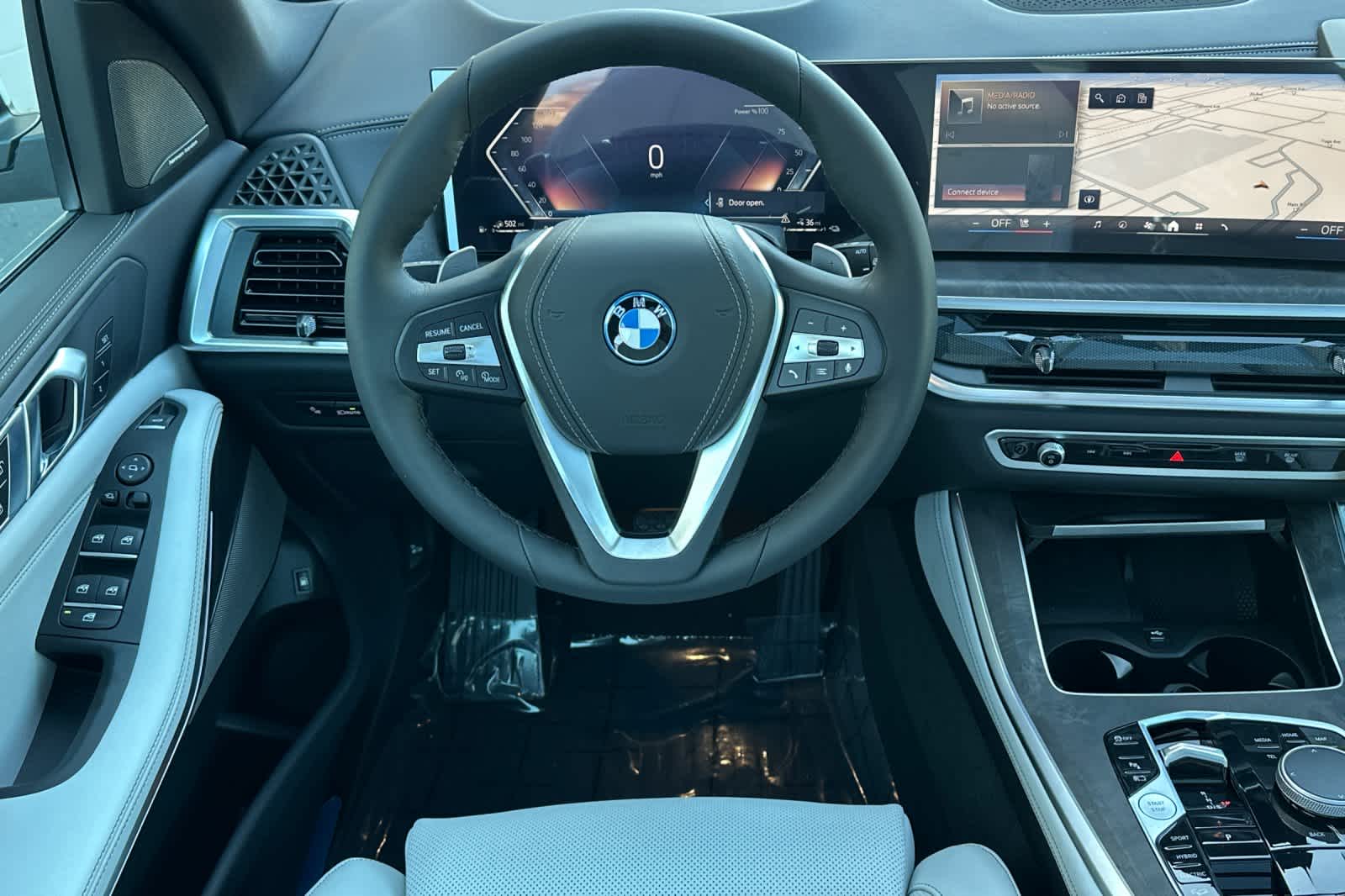 Thumbnail: 2026 BMW X5 - 15