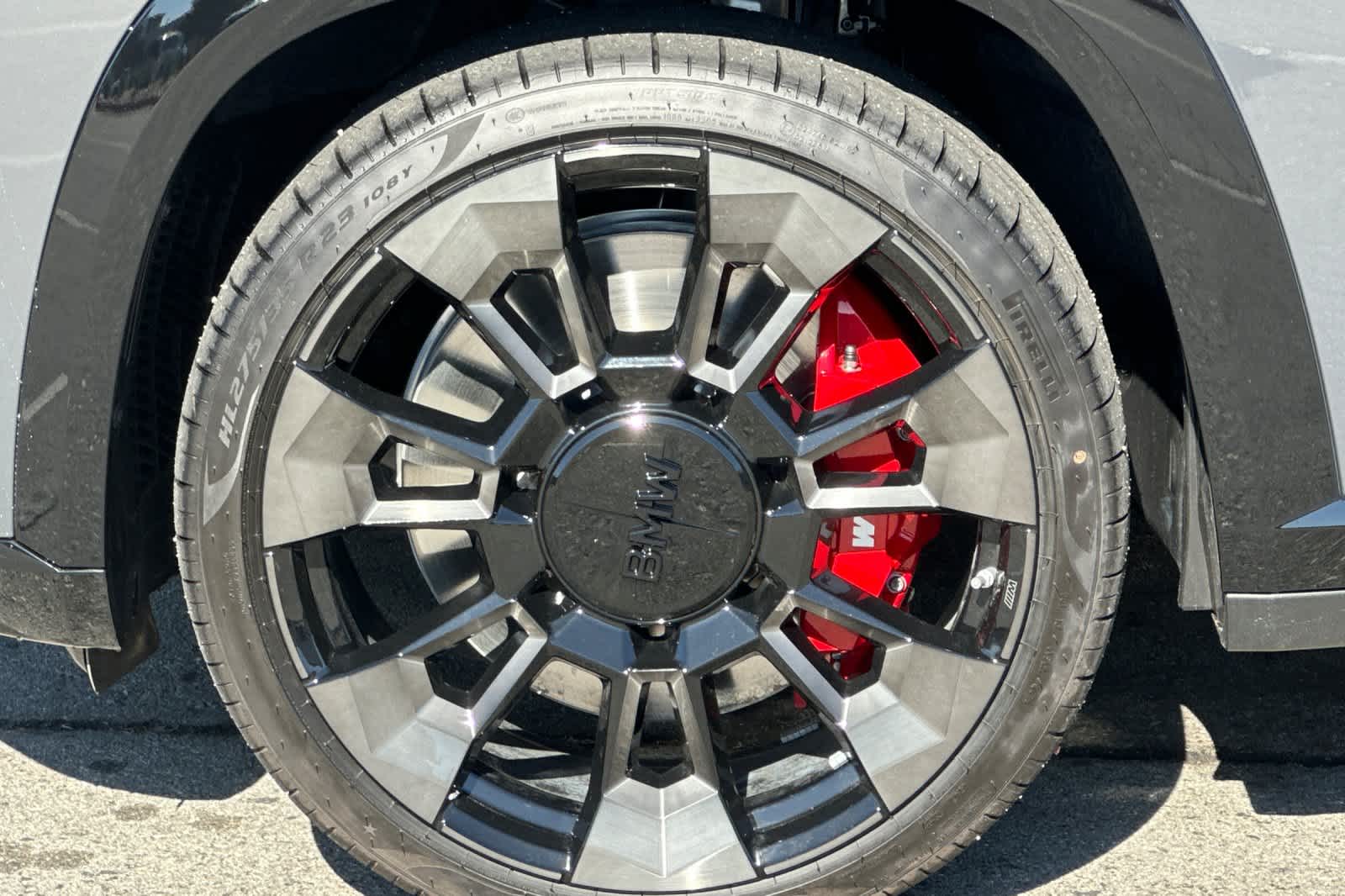 Thumbnail: 2026 BMW XM - 31