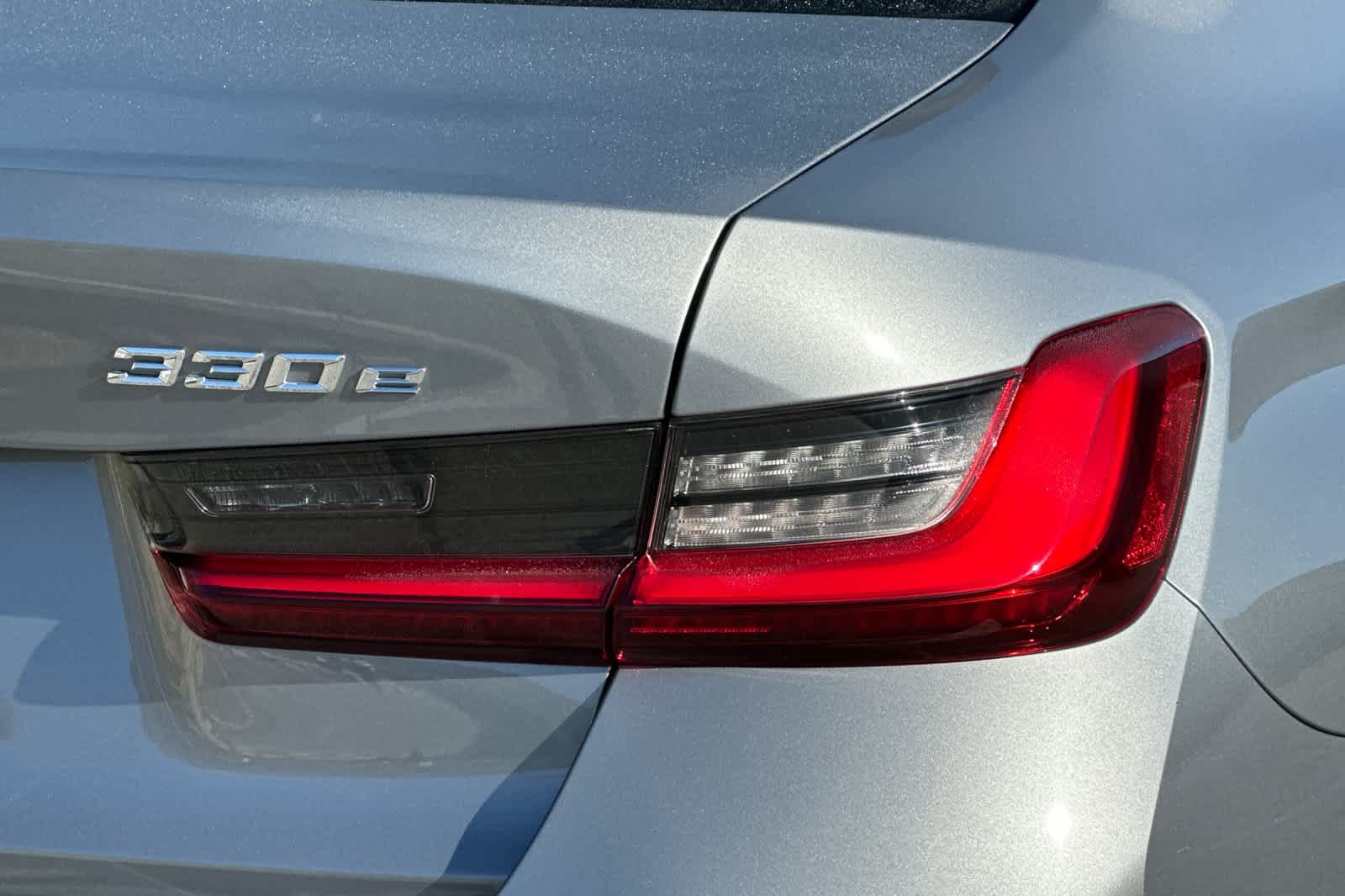 Thumbnail: 2023 BMW 3 Series - 34