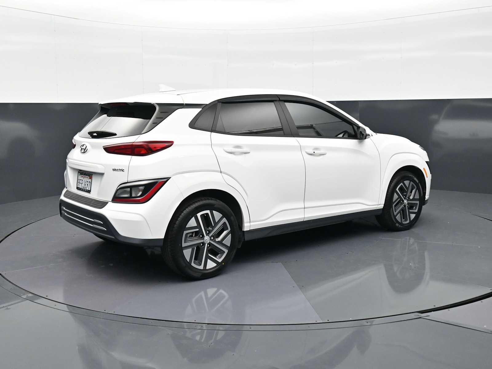 Thumbnail: 2023 Hyundai Kona - 4