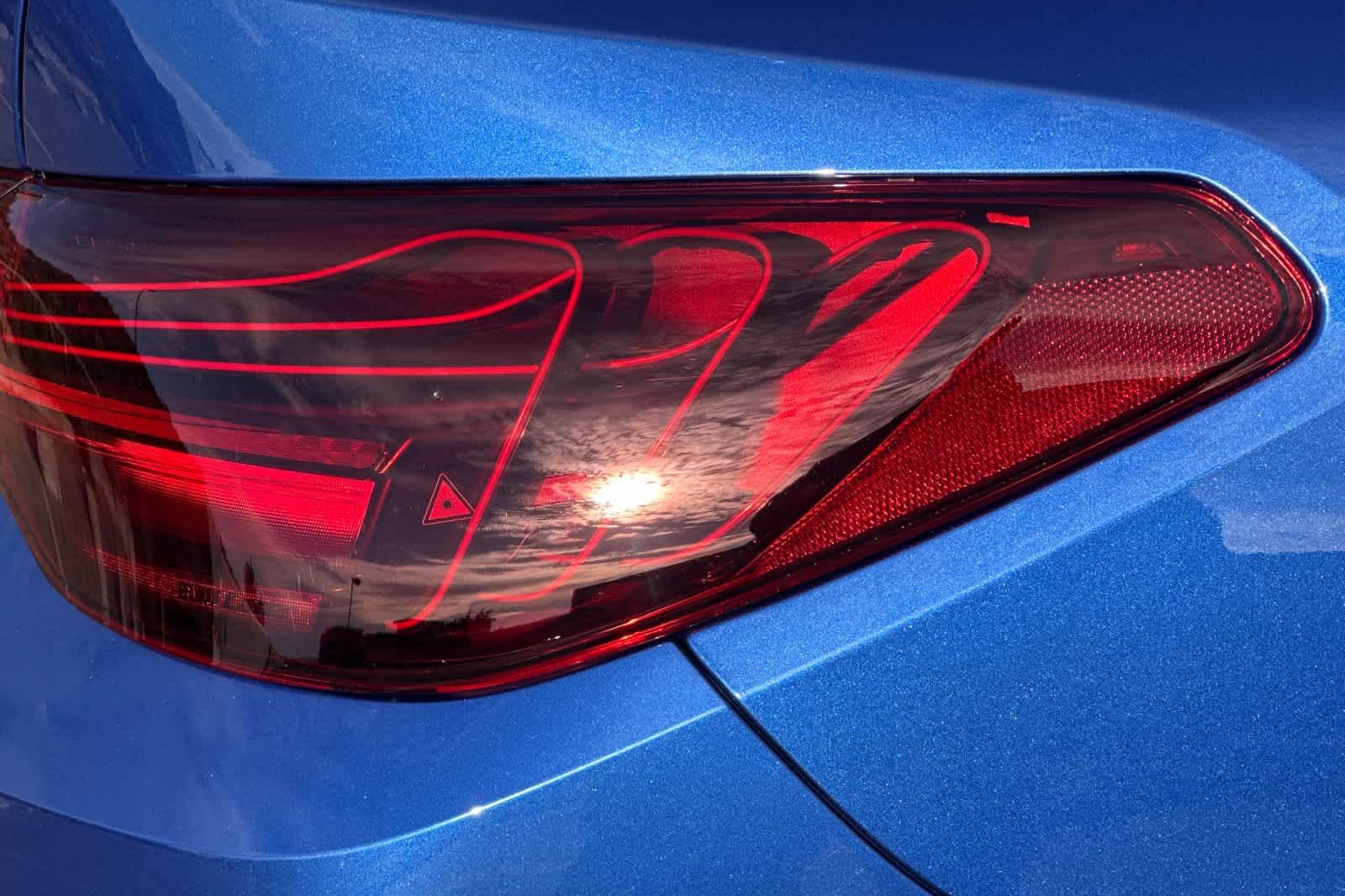 Thumbnail: 2025 BMW i4 - 32