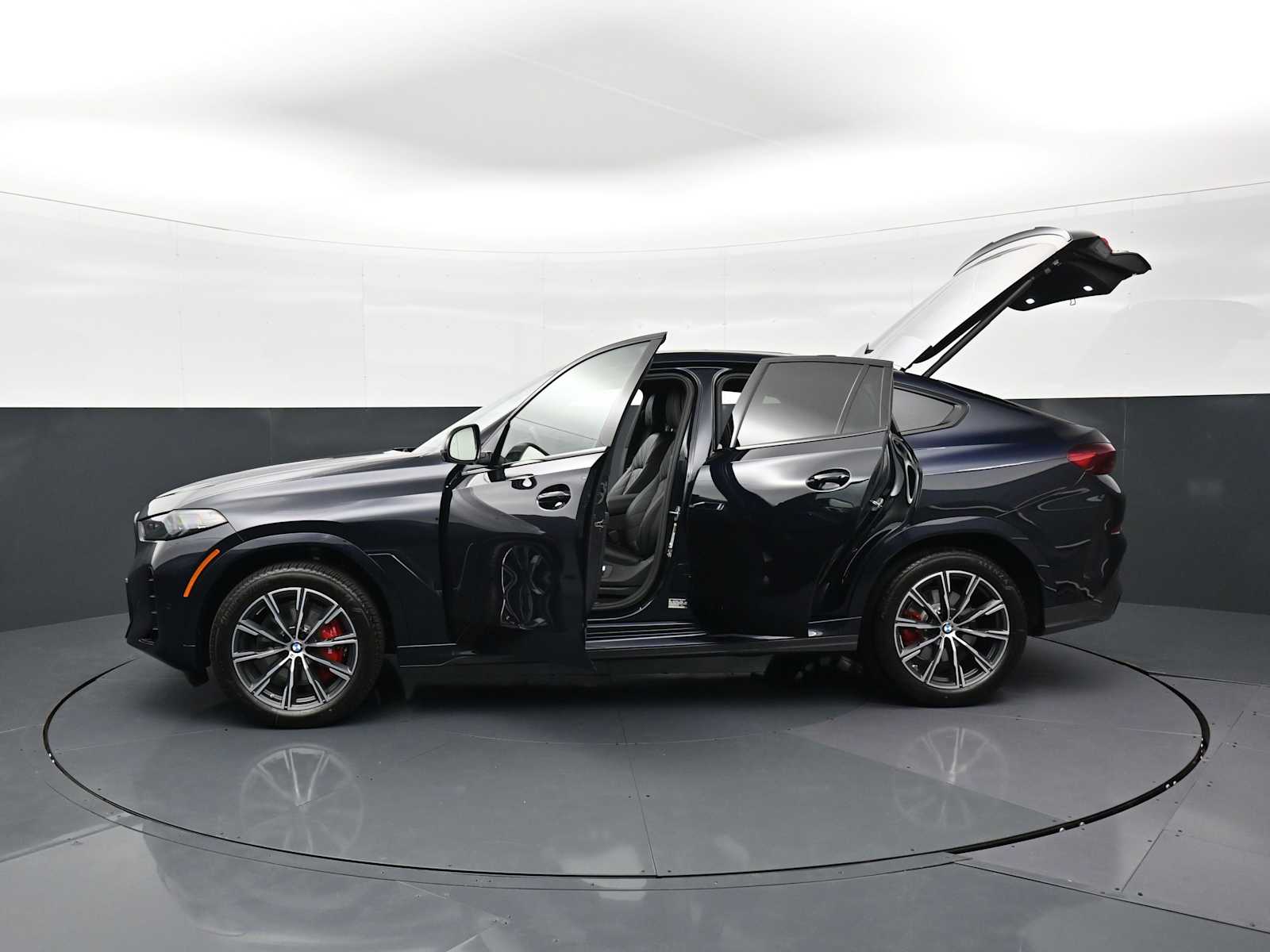 Thumbnail: 2026 BMW X6 - 35