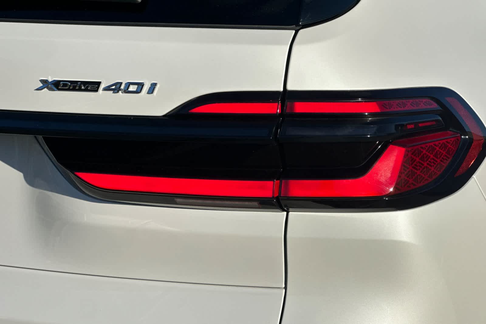 Thumbnail: 2025 BMW X7 - 34