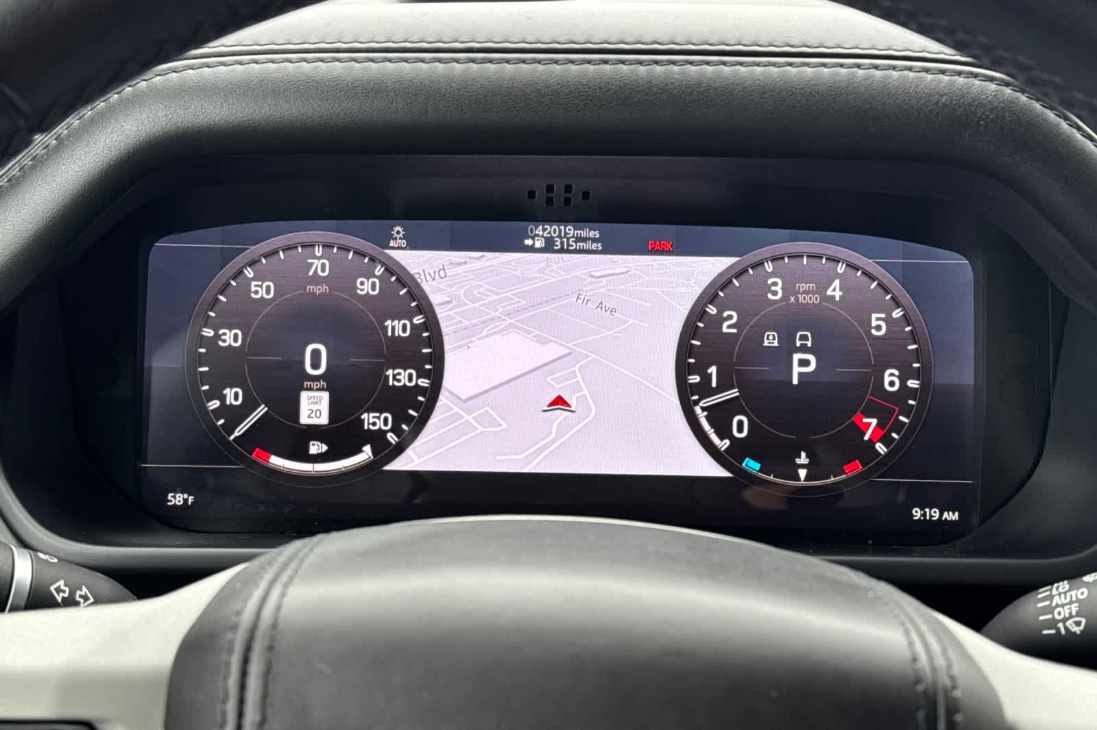 Thumbnail: 2020 Land Rover Defender - 29