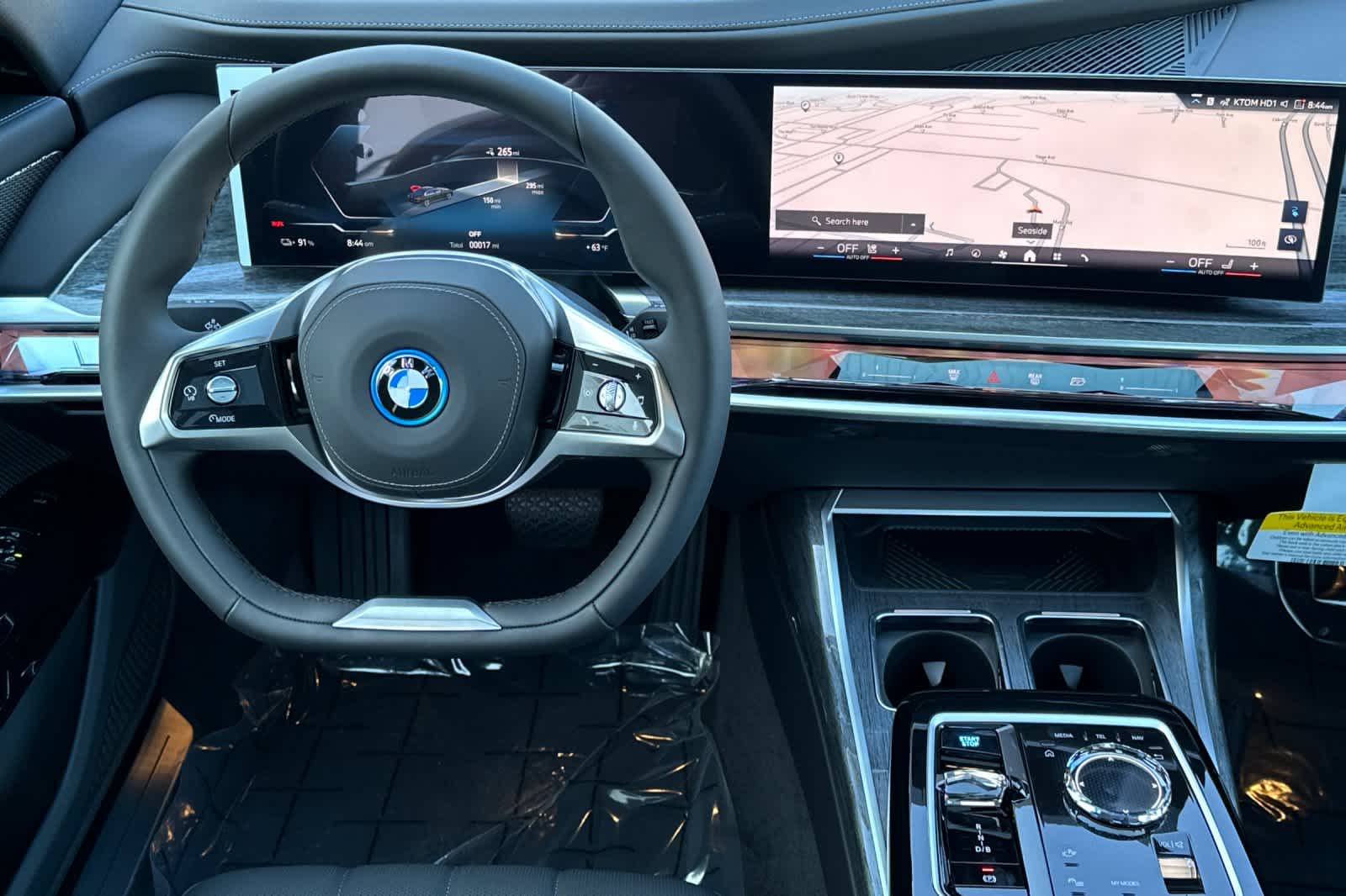 Thumbnail: 2025 BMW i7 - 15