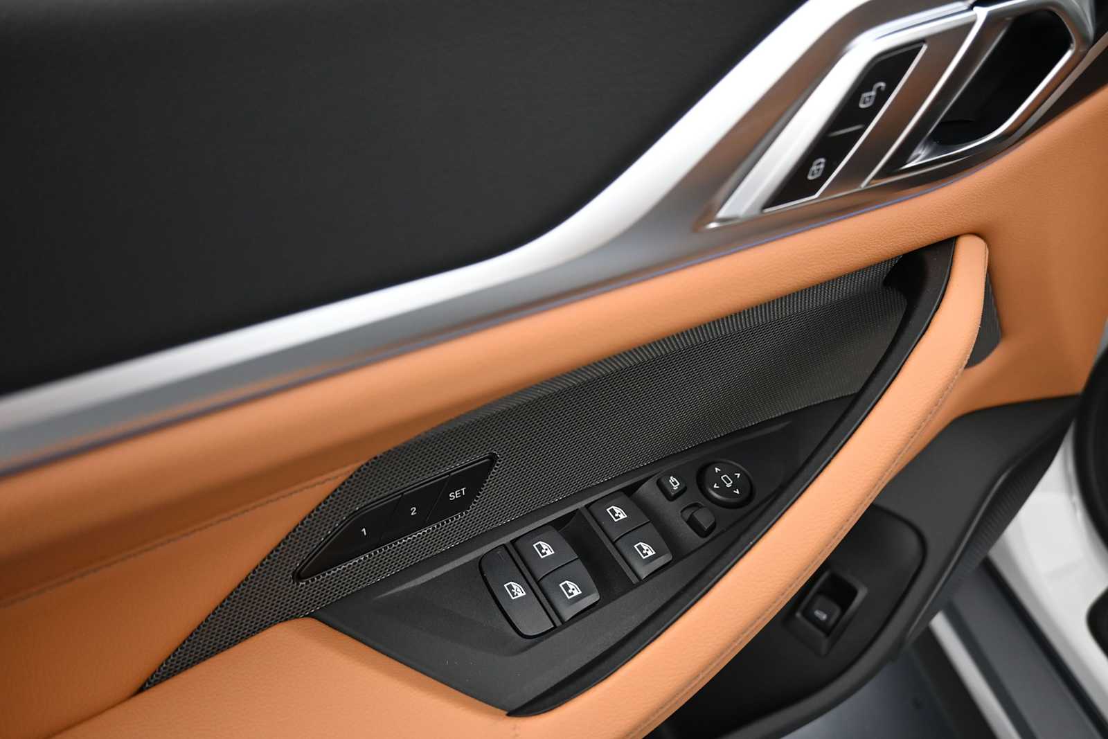 Thumbnail: 2026 BMW i4 - 9
