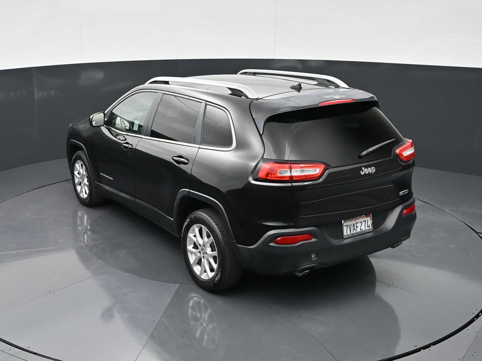 Thumbnail: 2014 Jeep Cherokee - 19