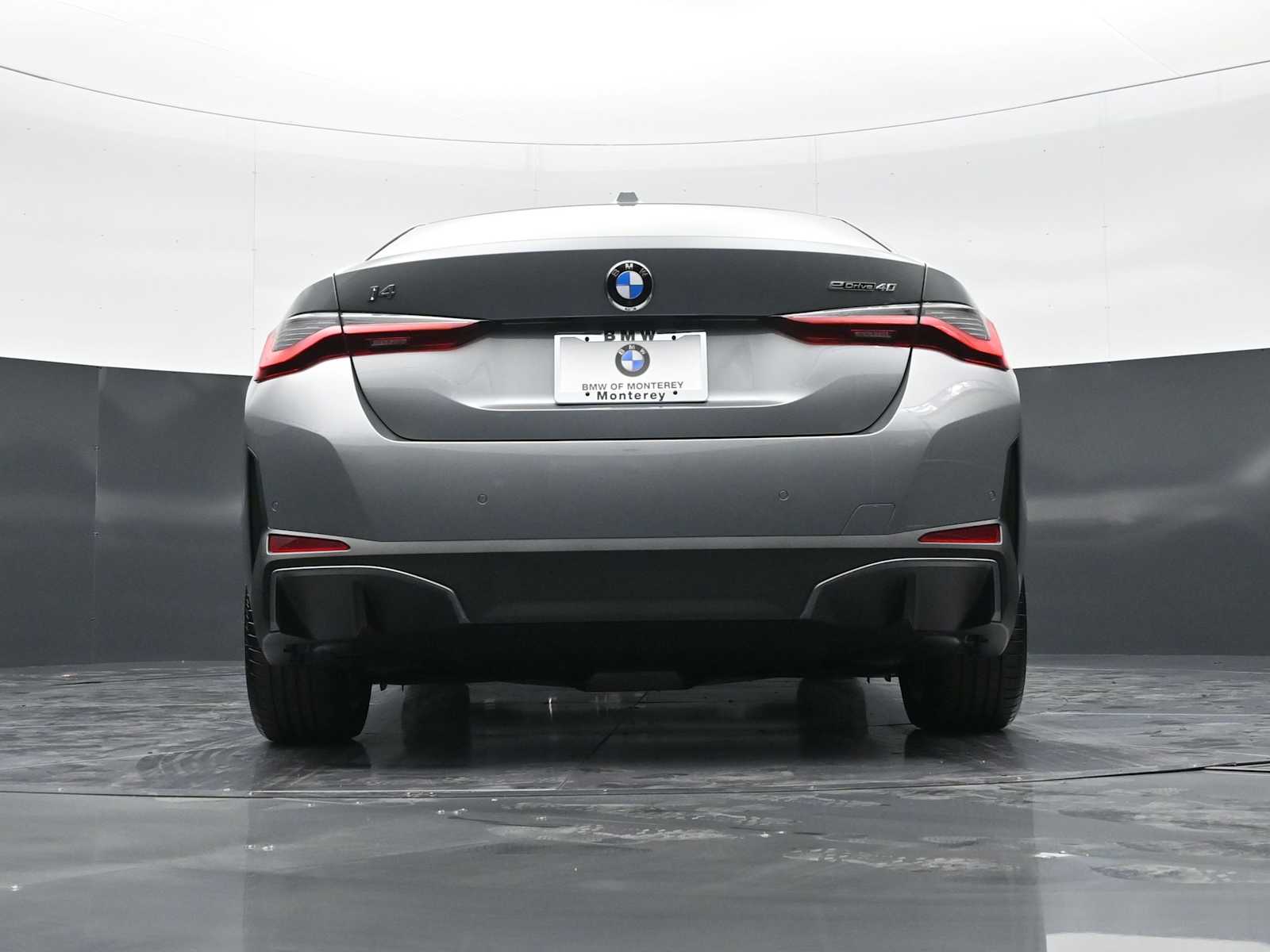 Thumbnail: 2026 BMW i4 - 30