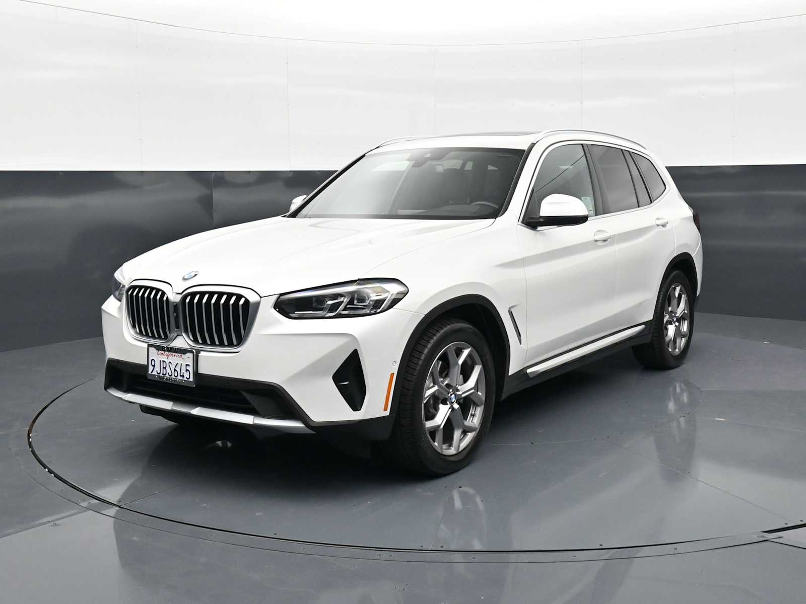 2024 BMW X3 sDrive30i's photo