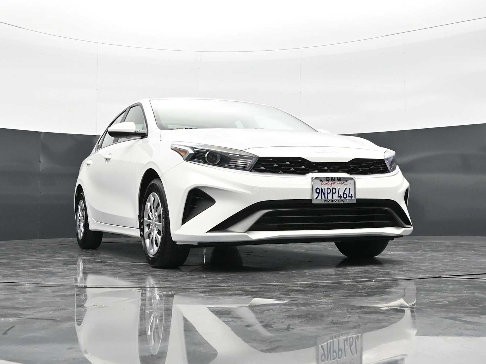 2024 Kia Forte LX - Photo 27
