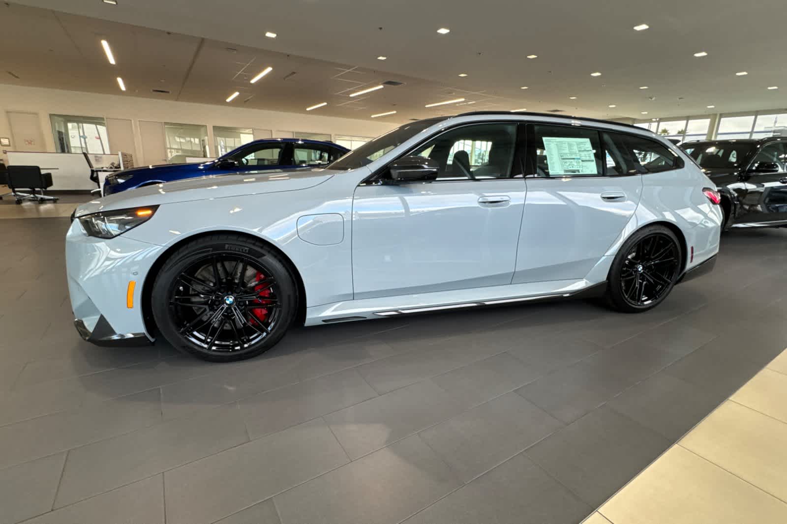 Thumbnail: 2026 BMW M5 - 5