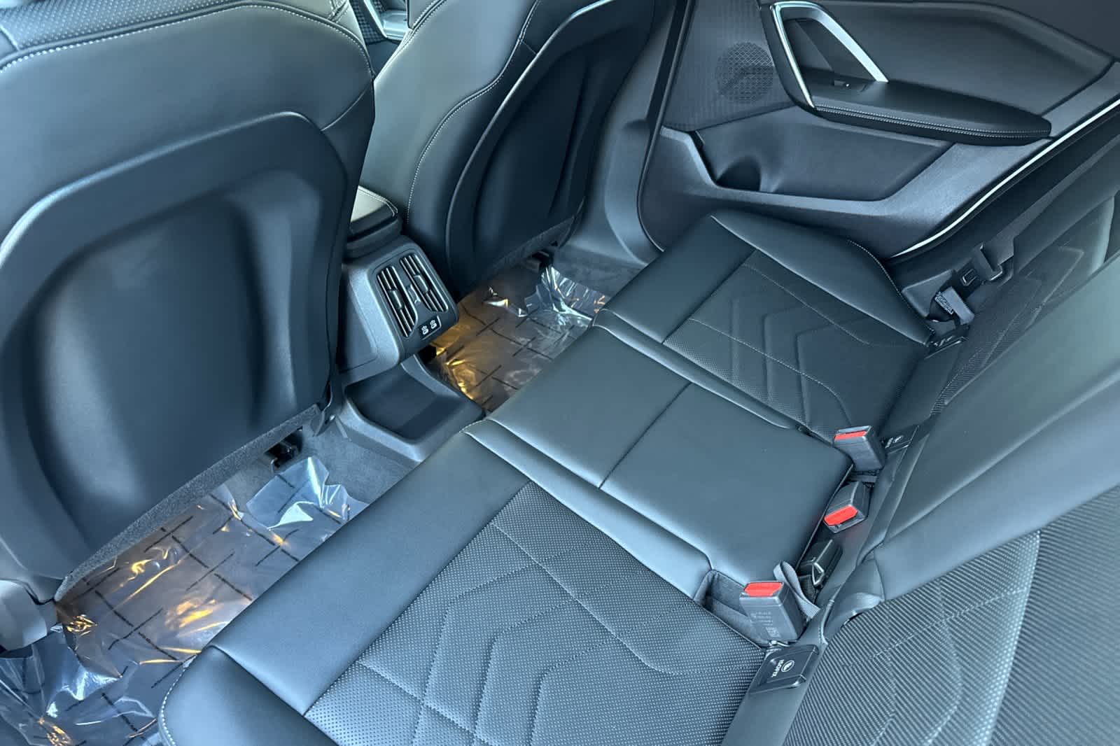 Thumbnail: 2026 BMW X2 - 4