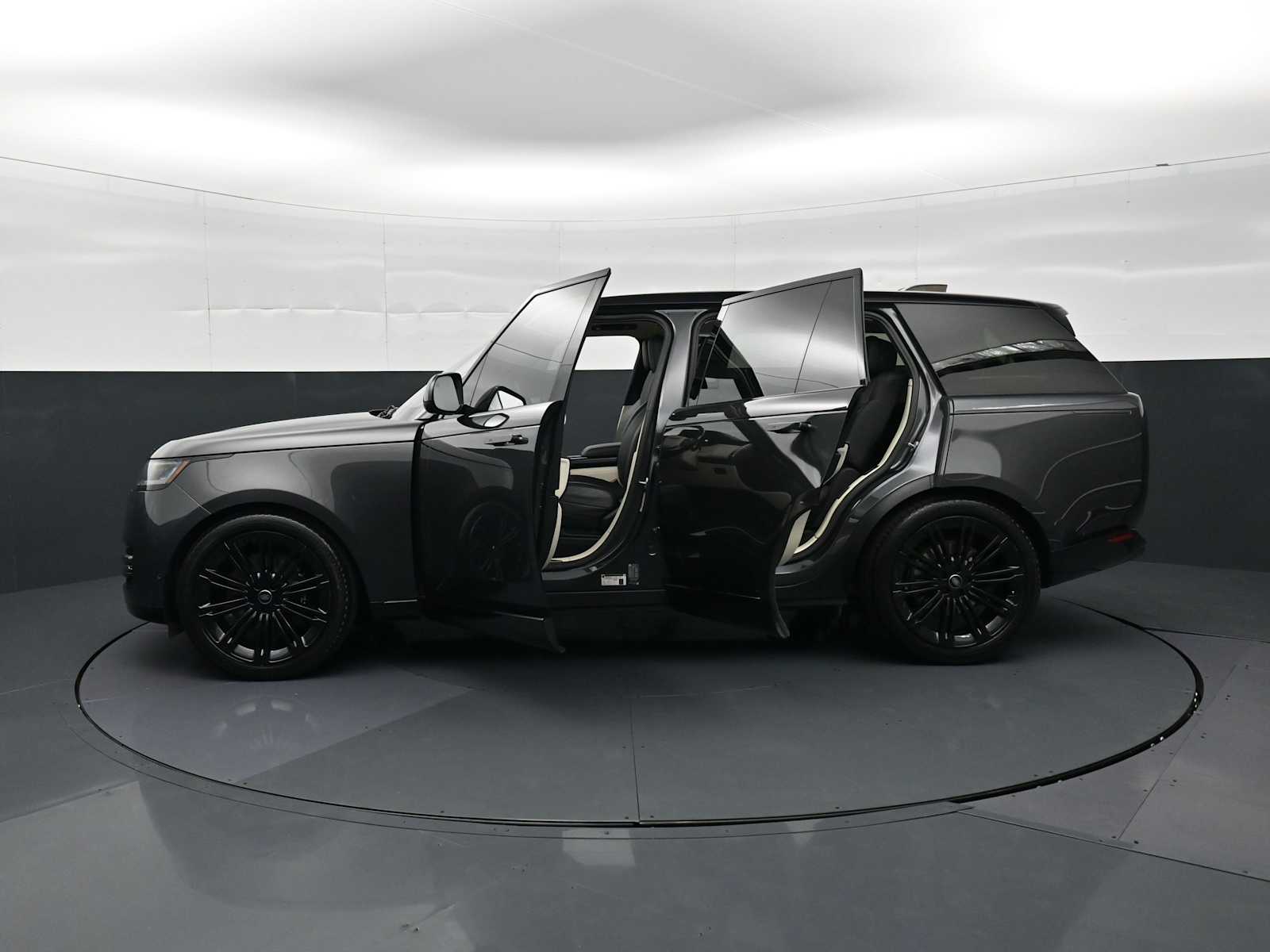 2023 Land Rover Range Rover SE - Photo 49