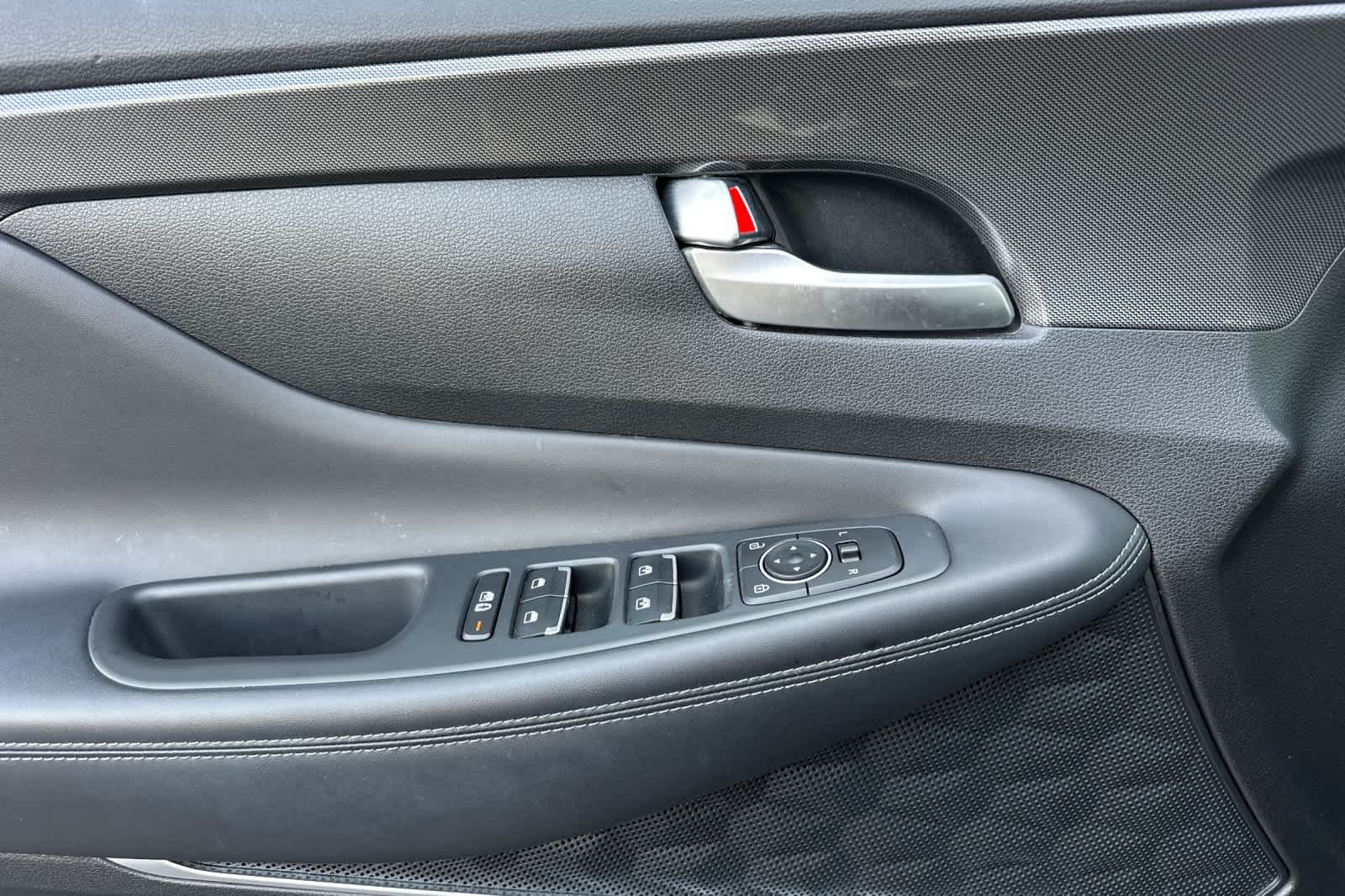 Thumbnail: 2023 Hyundai Santa Fe - 12