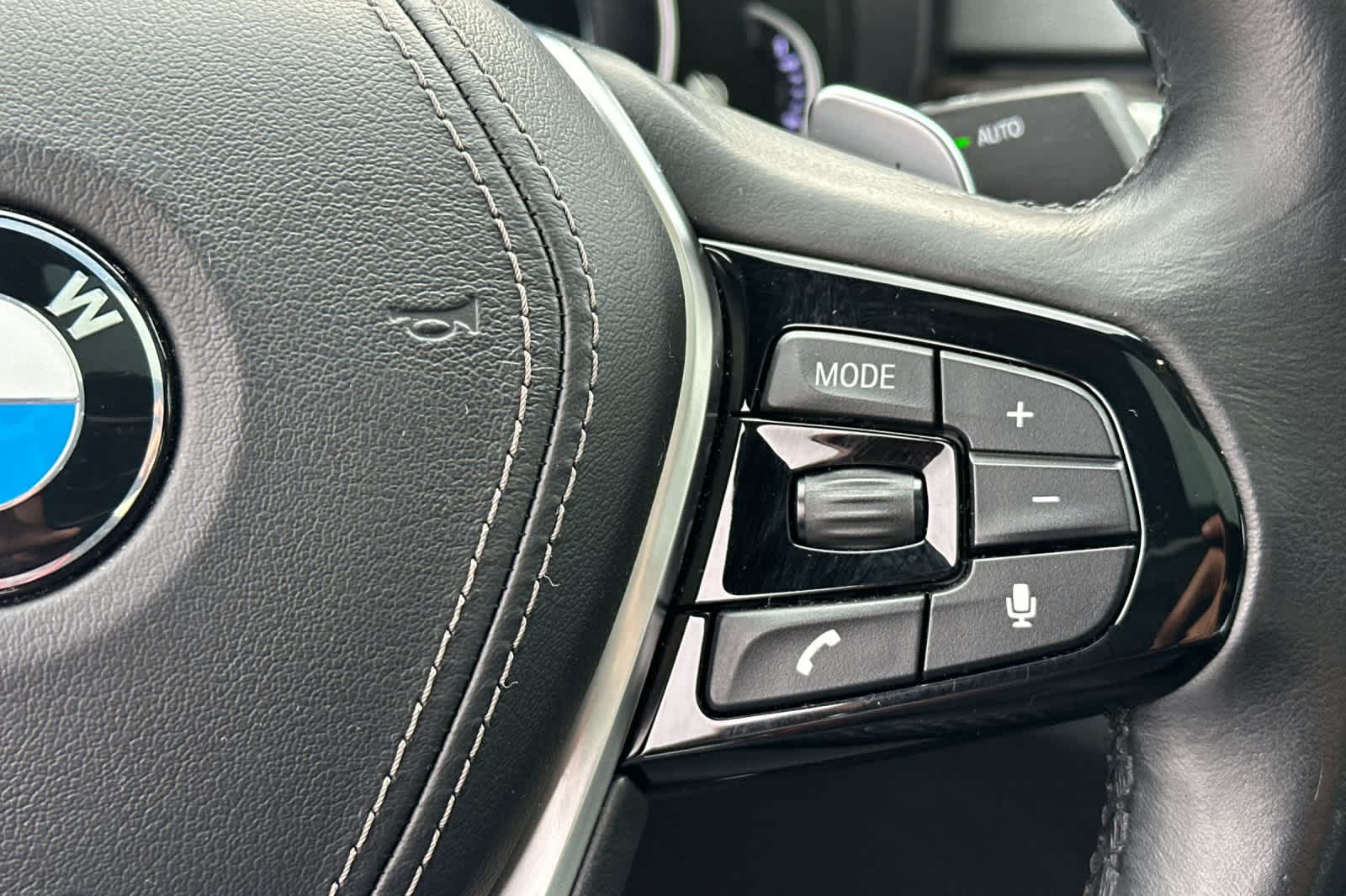 Thumbnail: 2018 BMW 5 Series - 27