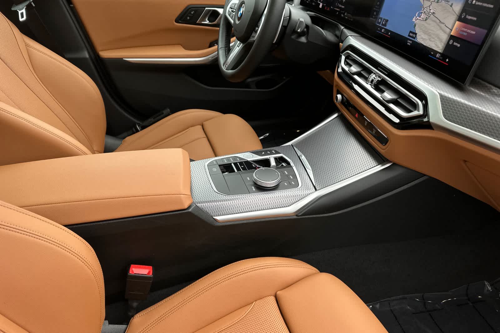 Thumbnail: 2024 BMW 3 Series - 16