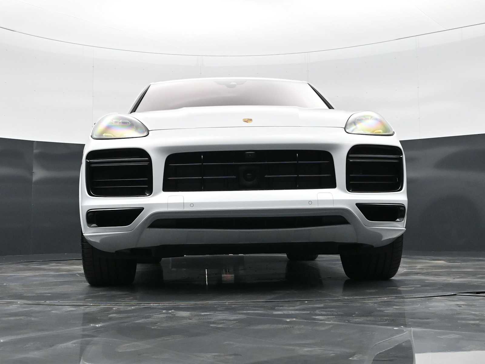 Thumbnail: 2021 Porsche Cayenne - 23
