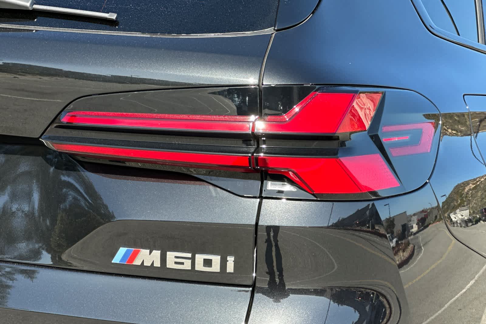 Thumbnail: 2026 BMW X5 - 11